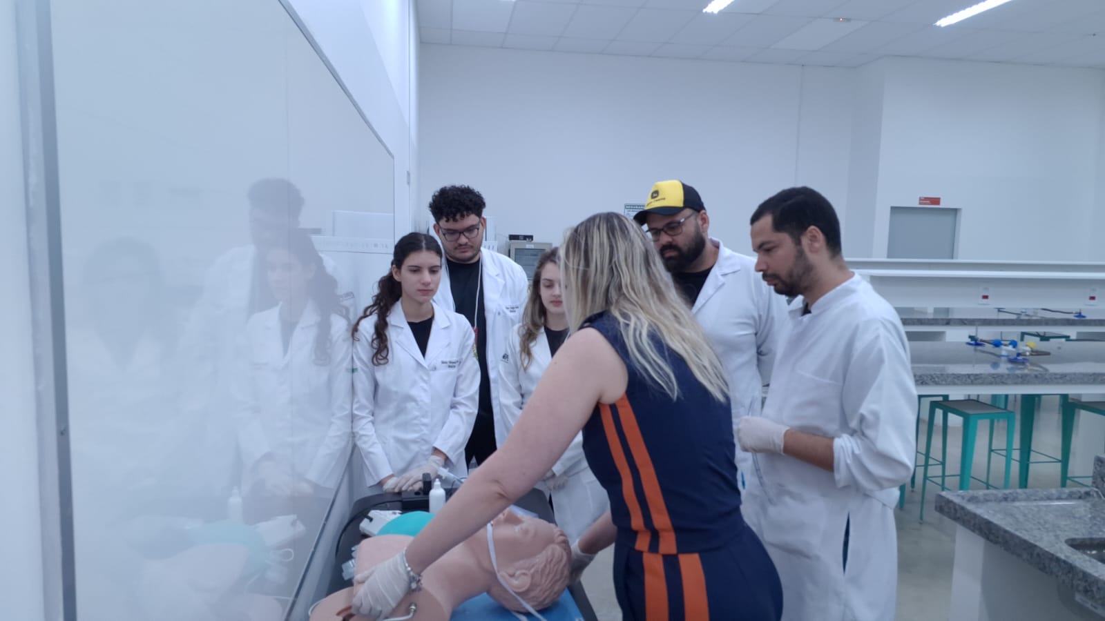 Imagem da notícia Workshop de Procedimentos Médicos O Pulso Ainda Pulsa
