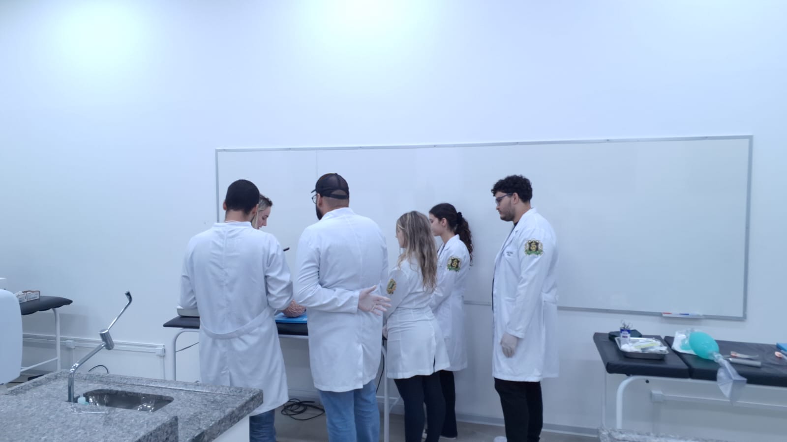 Imagem da notícia Workshop de Procedimentos Médicos O Pulso Ainda Pulsa