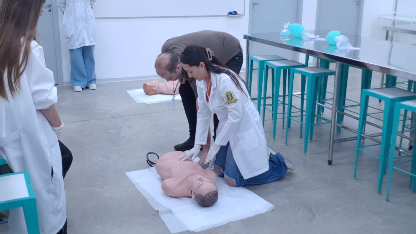 Imagem da notícia Workshop de Procedimentos Médicos O Pulso Ainda Pulsa