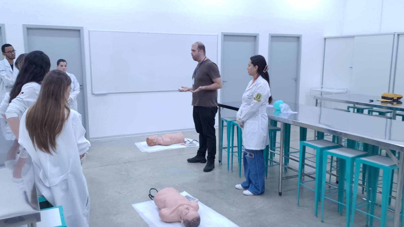 Imagem da notícia Workshop de Procedimentos Médicos O Pulso Ainda Pulsa