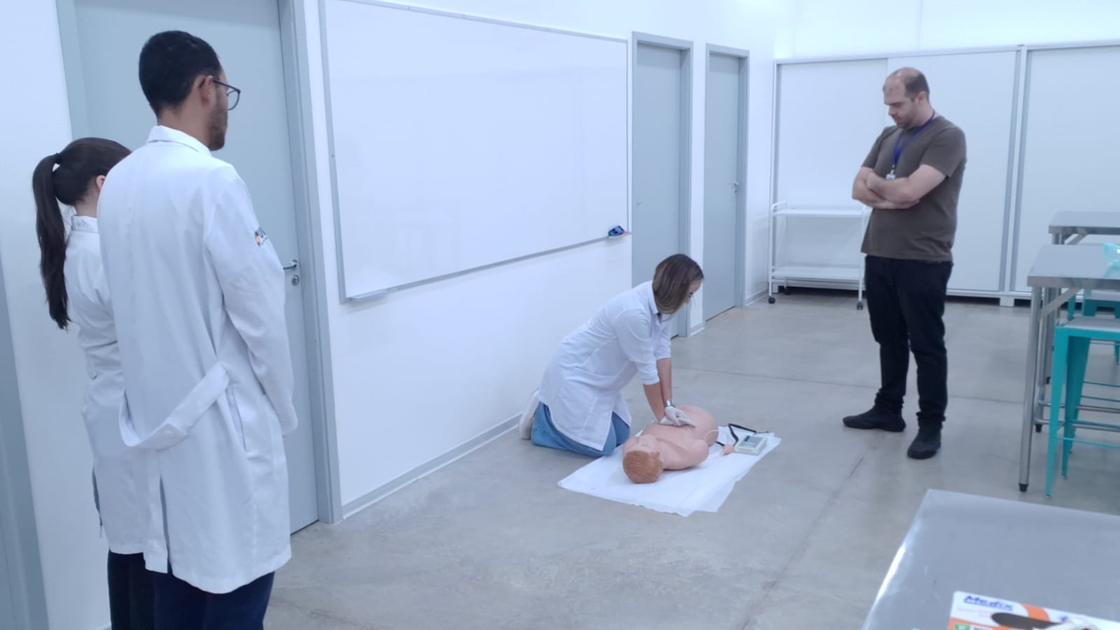 Imagem da notícia Workshop de Procedimentos Médicos O Pulso Ainda Pulsa