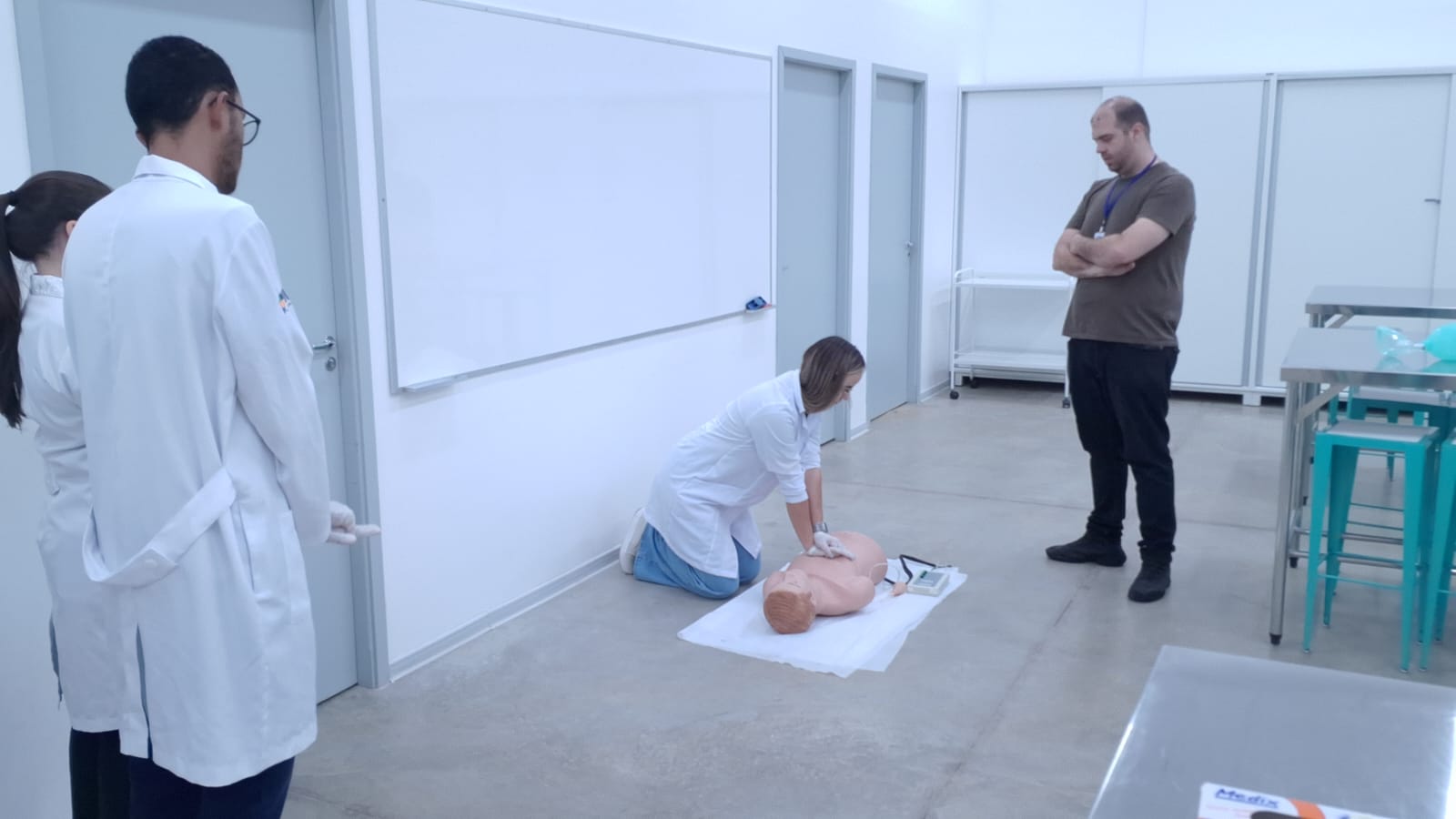 Imagem da notícia Workshop de Procedimentos Médicos O Pulso Ainda Pulsa