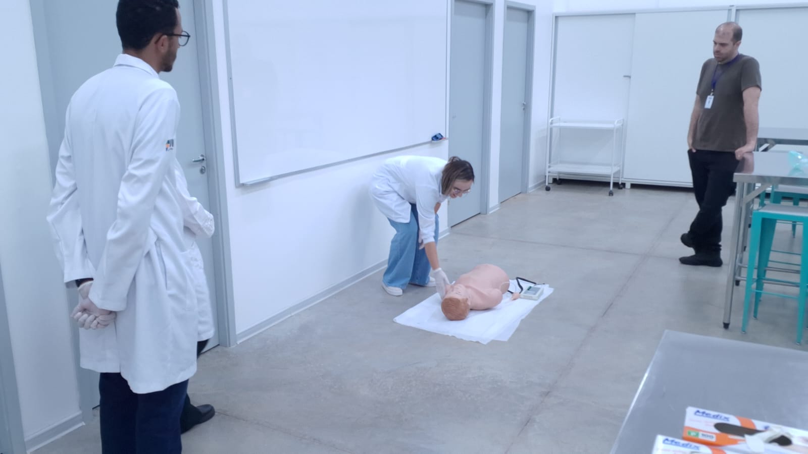 Imagem da notícia Workshop de Procedimentos Médicos O Pulso Ainda Pulsa