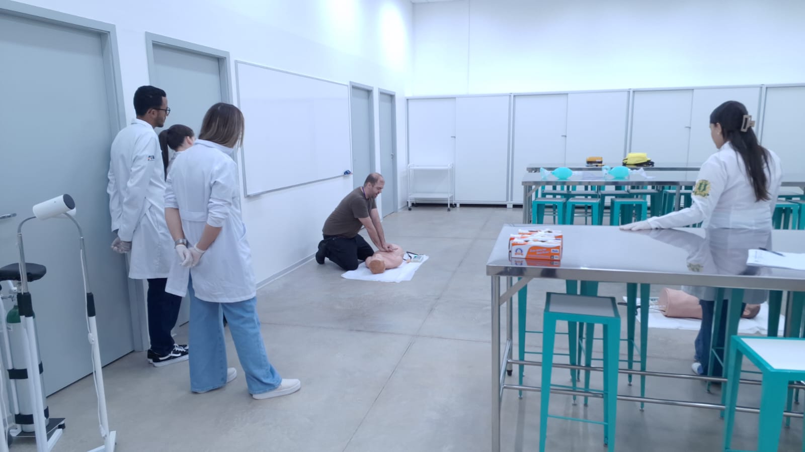 Imagem da notícia Workshop de Procedimentos Médicos O Pulso Ainda Pulsa