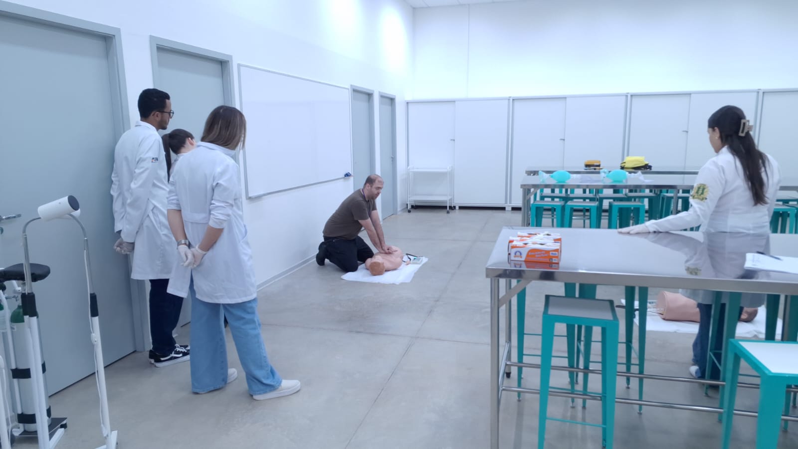 Imagem da notícia Workshop de Procedimentos Médicos O Pulso Ainda Pulsa