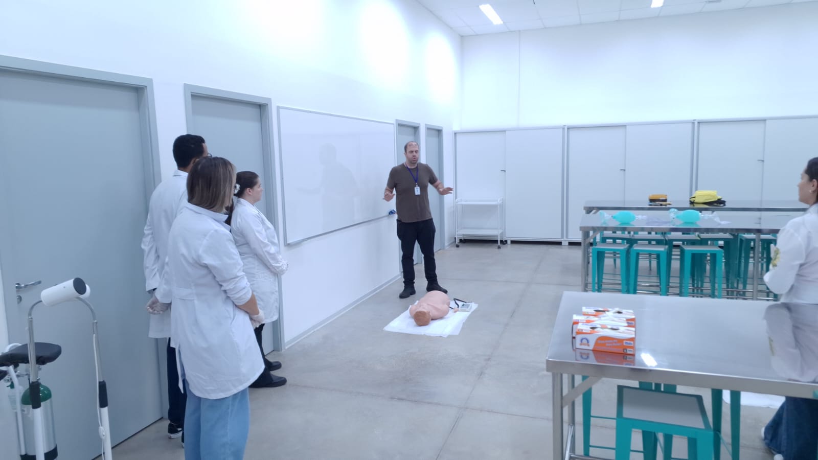 Imagem da notícia Workshop de Procedimentos Médicos O Pulso Ainda Pulsa