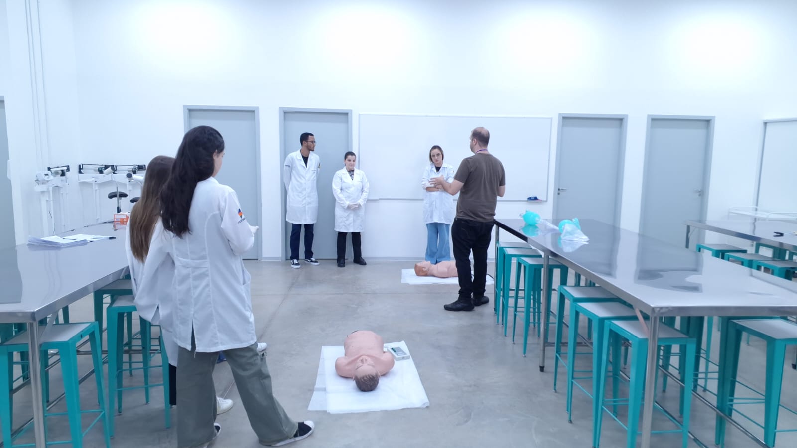 Imagem da notícia Workshop de Procedimentos Médicos O Pulso Ainda Pulsa