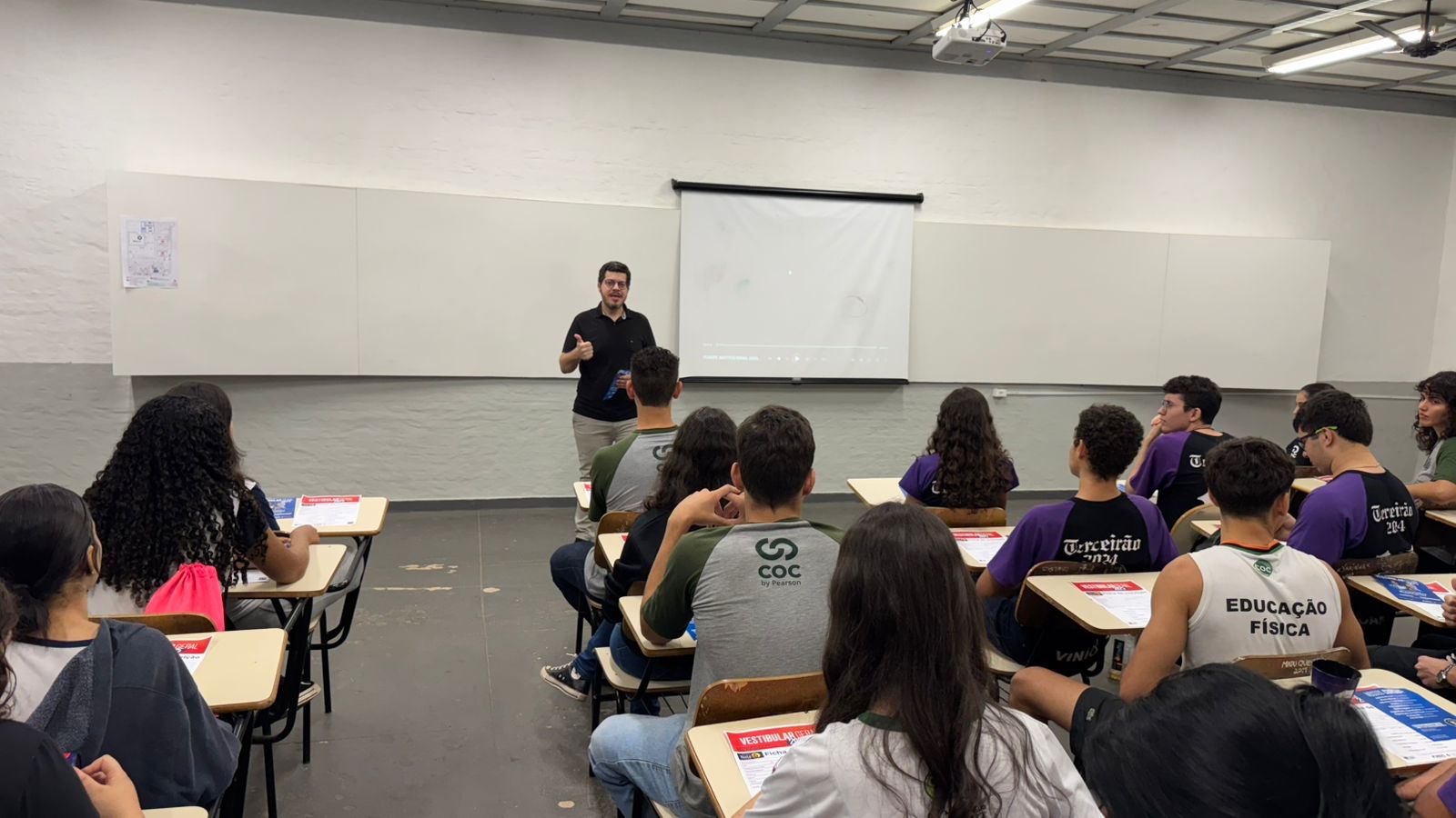 Imagem da notícia FUNEPE movimenta escolas públicas e privadas da região com evento Feira de Profissões 2024