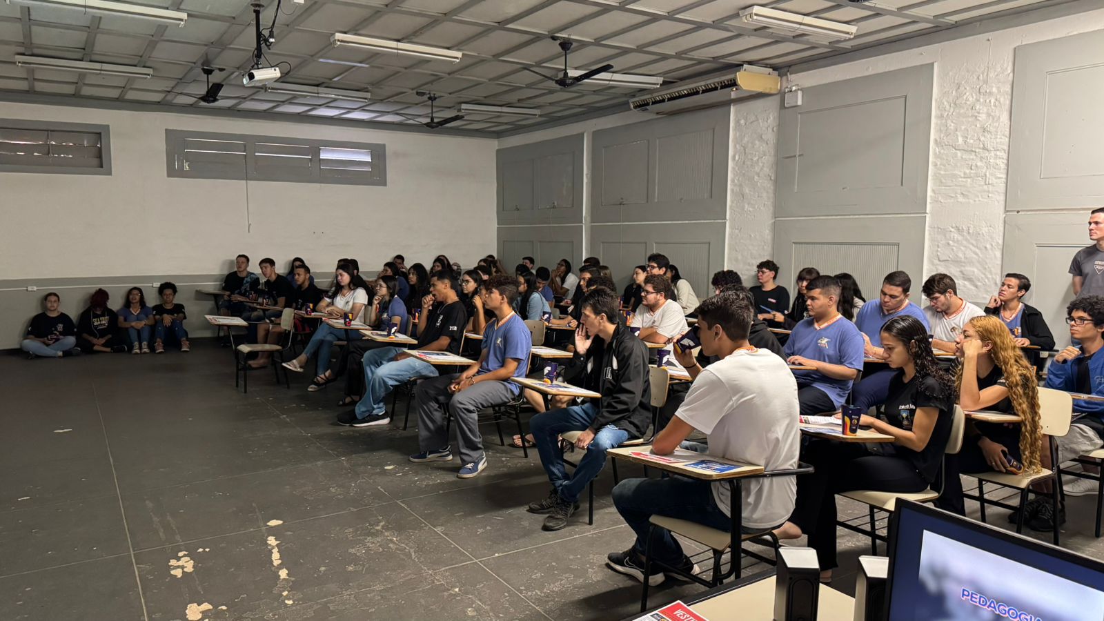 Imagem da notícia FUNEPE movimenta escolas públicas e privadas da região com evento Feira de Profissões 2024