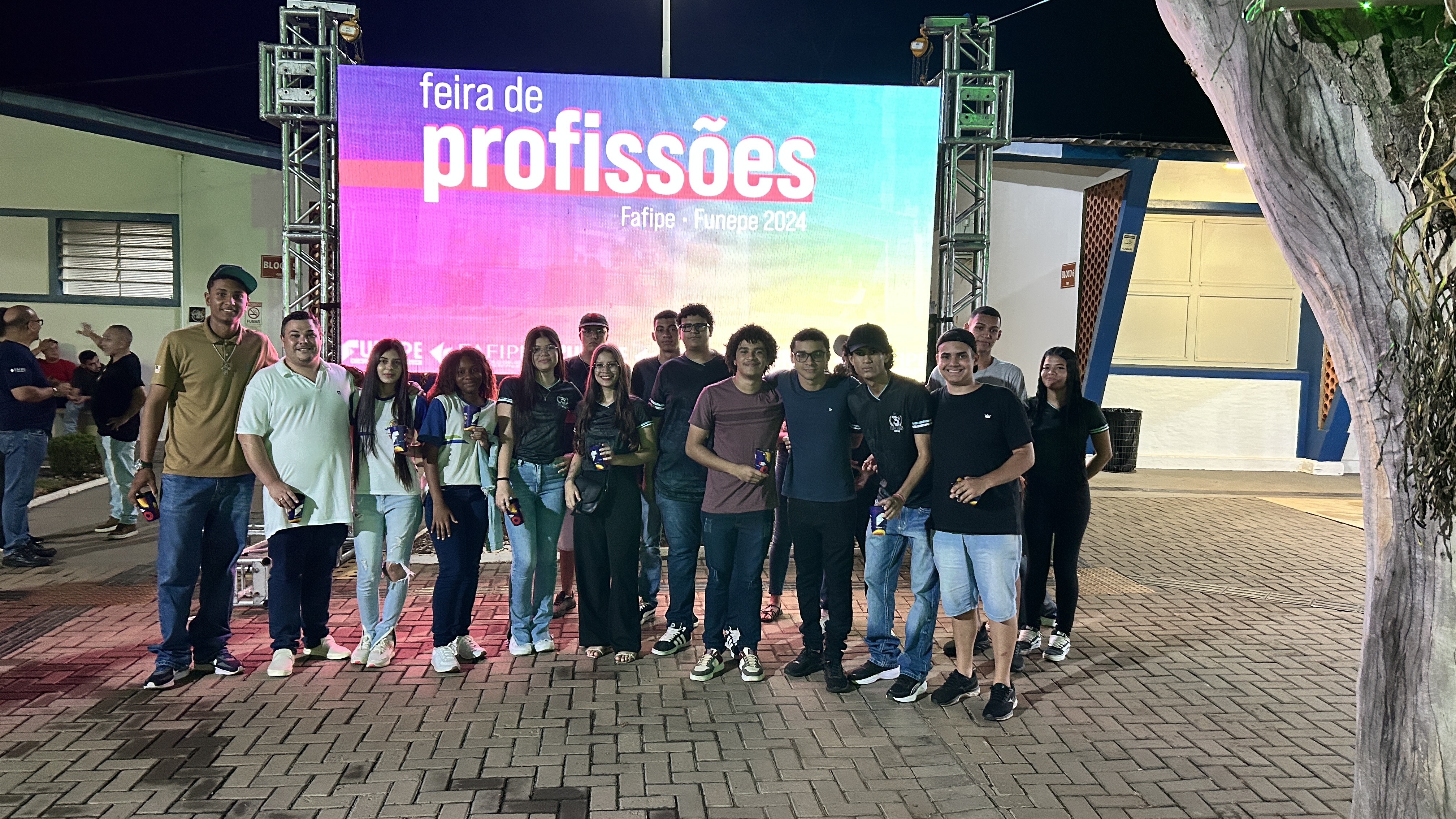 Imagem da notícia FUNEPE movimenta escolas públicas e privadas da região com evento Feira de Profissões 2024