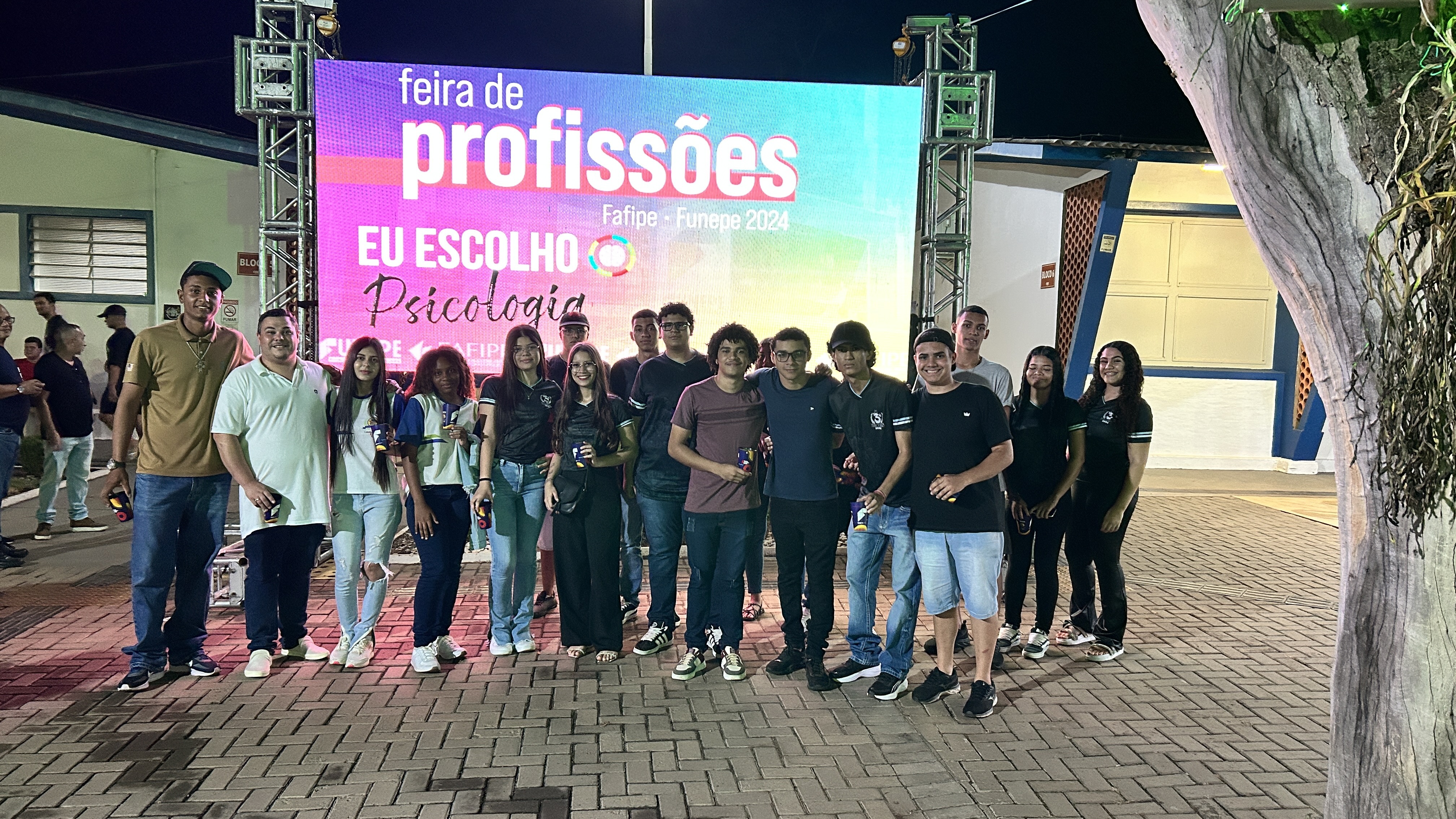 Imagem da notícia FUNEPE movimenta escolas públicas e privadas da região com evento Feira de Profissões 2024