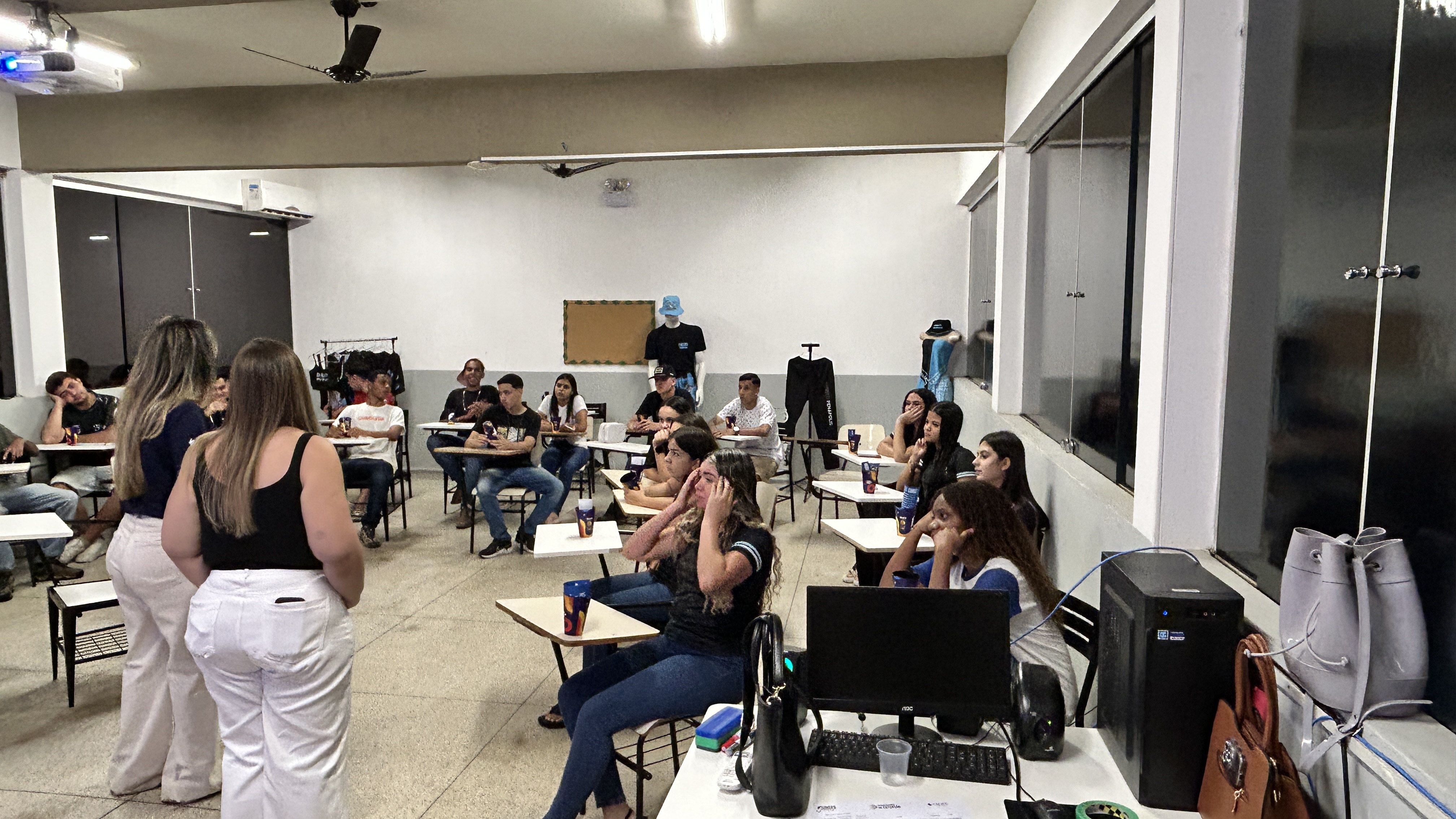 Imagem da notícia FUNEPE movimenta escolas públicas e privadas da região com evento Feira de Profissões 2024