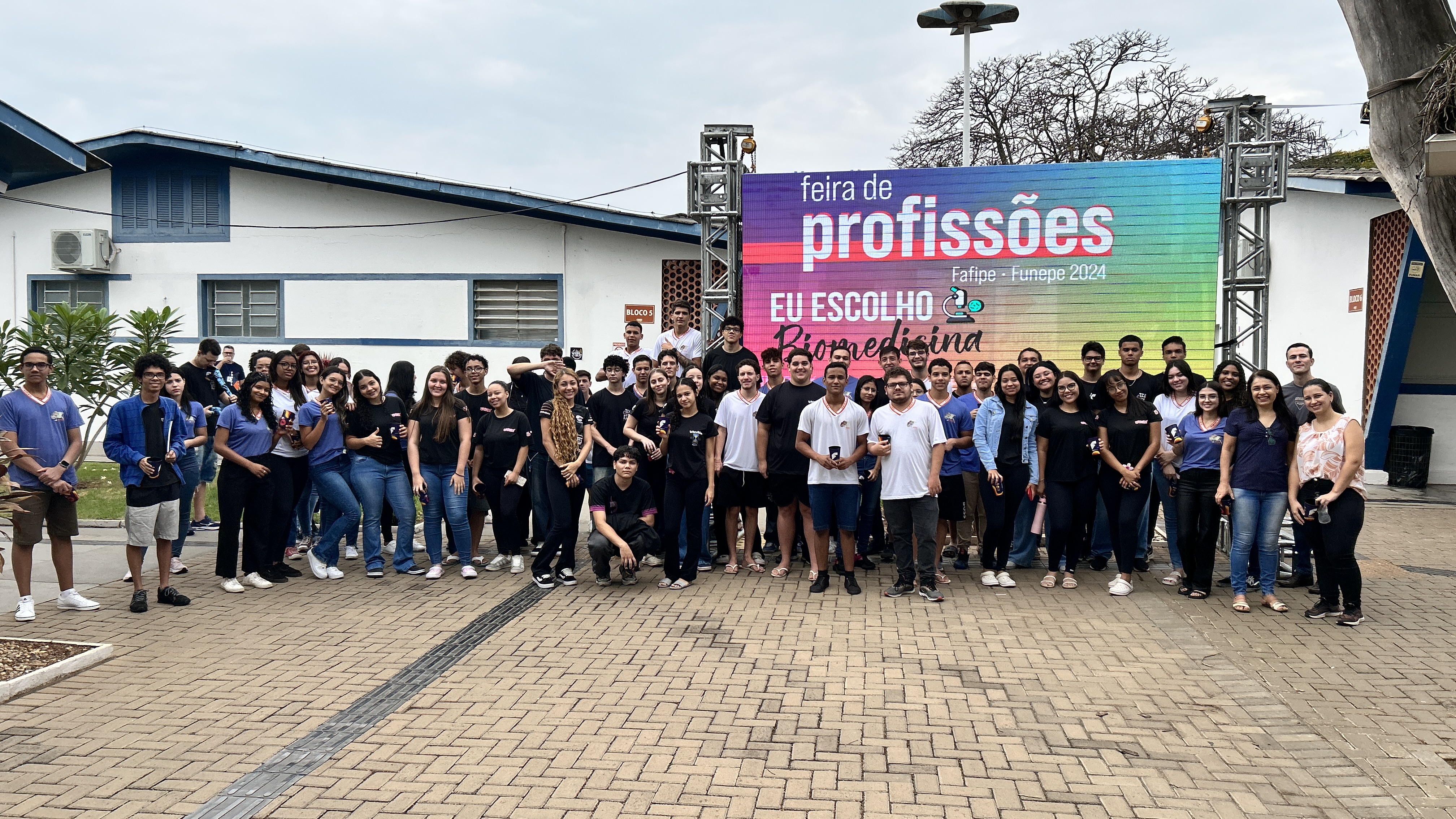 Imagem da notícia FUNEPE movimenta escolas públicas e privadas da região com evento Feira de Profissões 2024