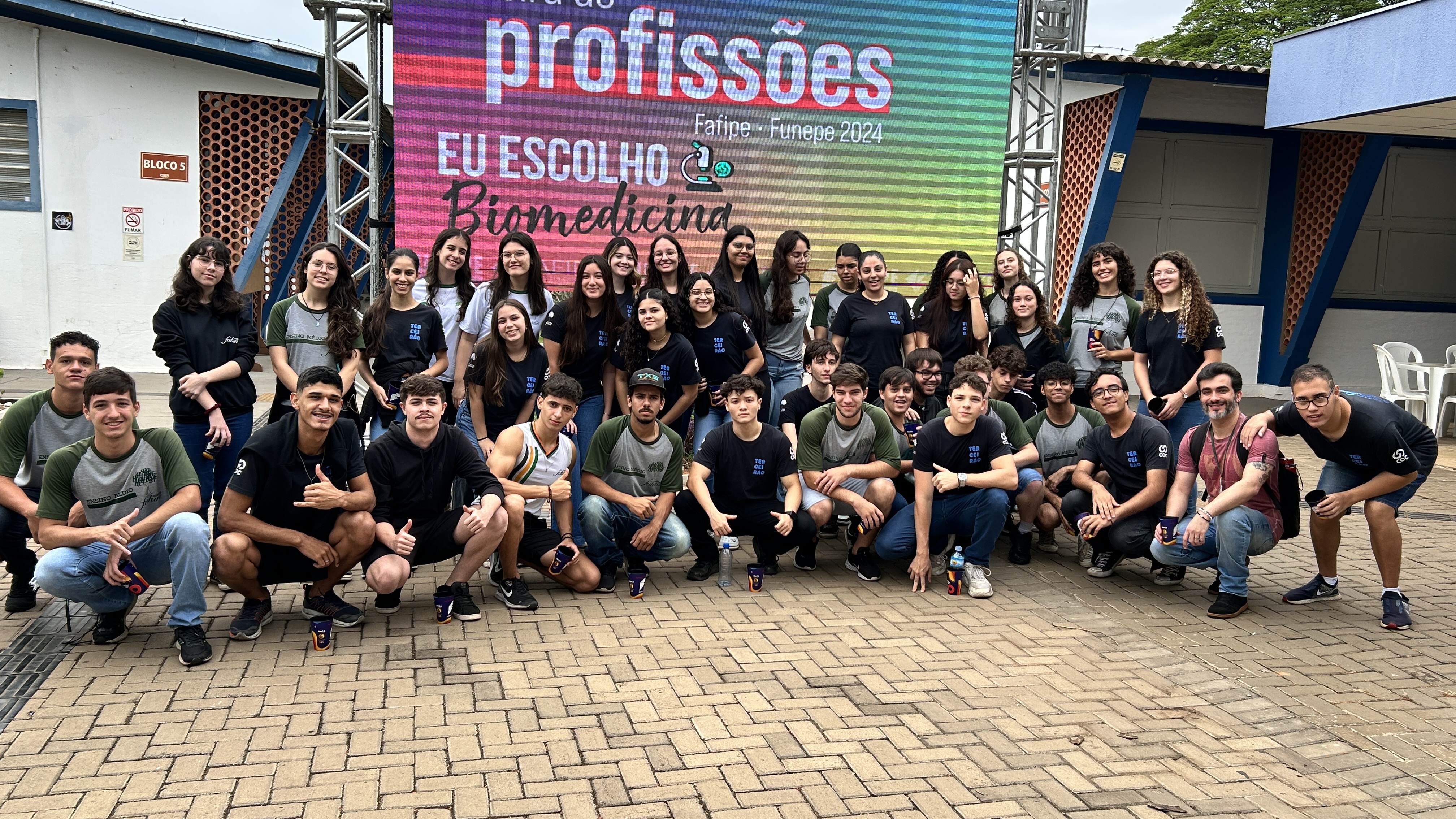 Imagem da notícia FUNEPE movimenta escolas públicas e privadas da região com evento Feira de Profissões 2024