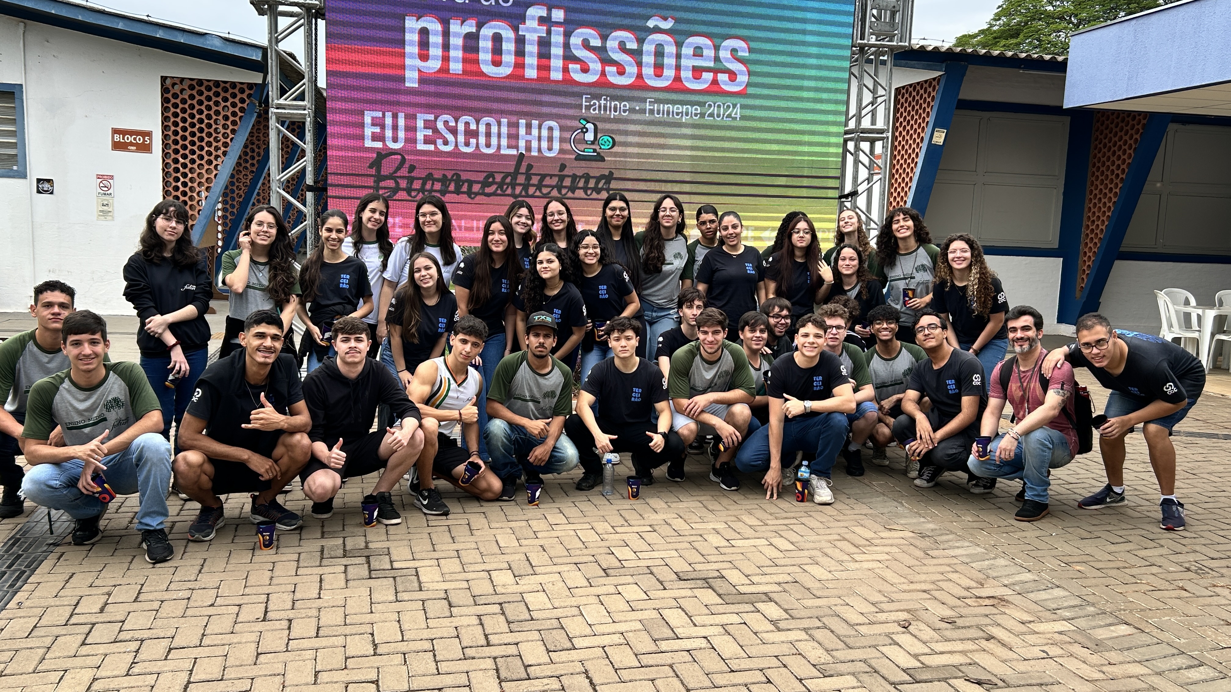 Imagem da notícia FUNEPE movimenta escolas públicas e privadas da região com evento Feira de Profissões 2024