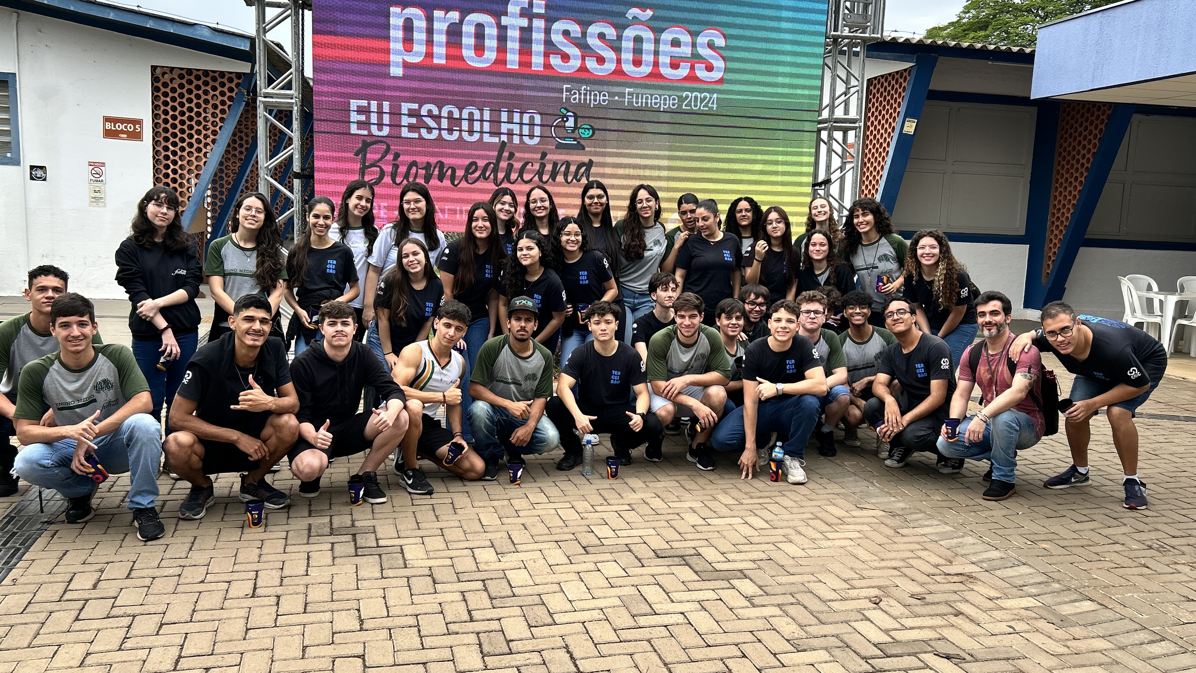 Imagem da notícia FUNEPE movimenta escolas públicas e privadas da região com evento Feira de Profissões 2024