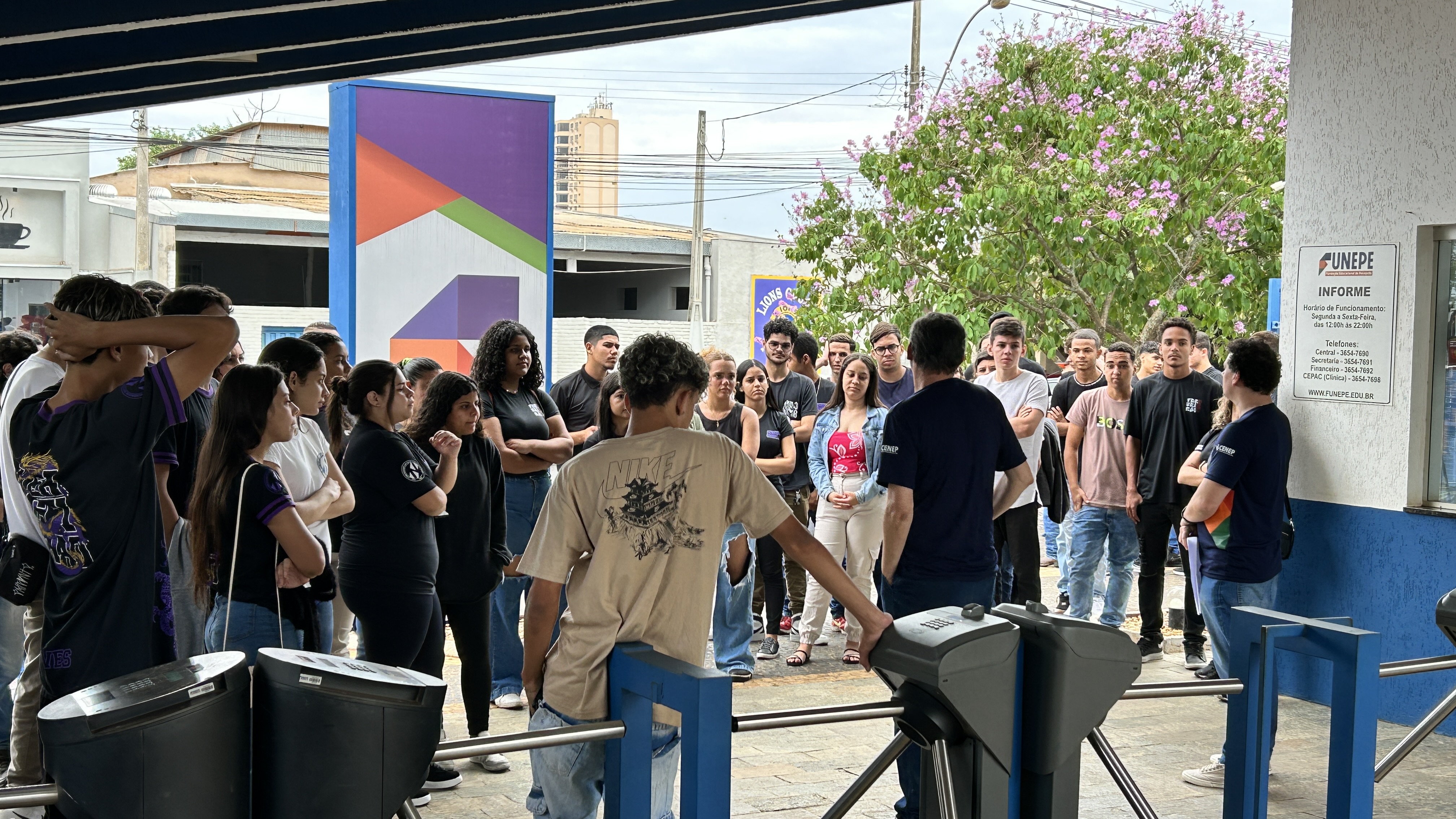 Imagem da notícia FUNEPE movimenta escolas públicas e privadas da região com evento Feira de Profissões 2024
