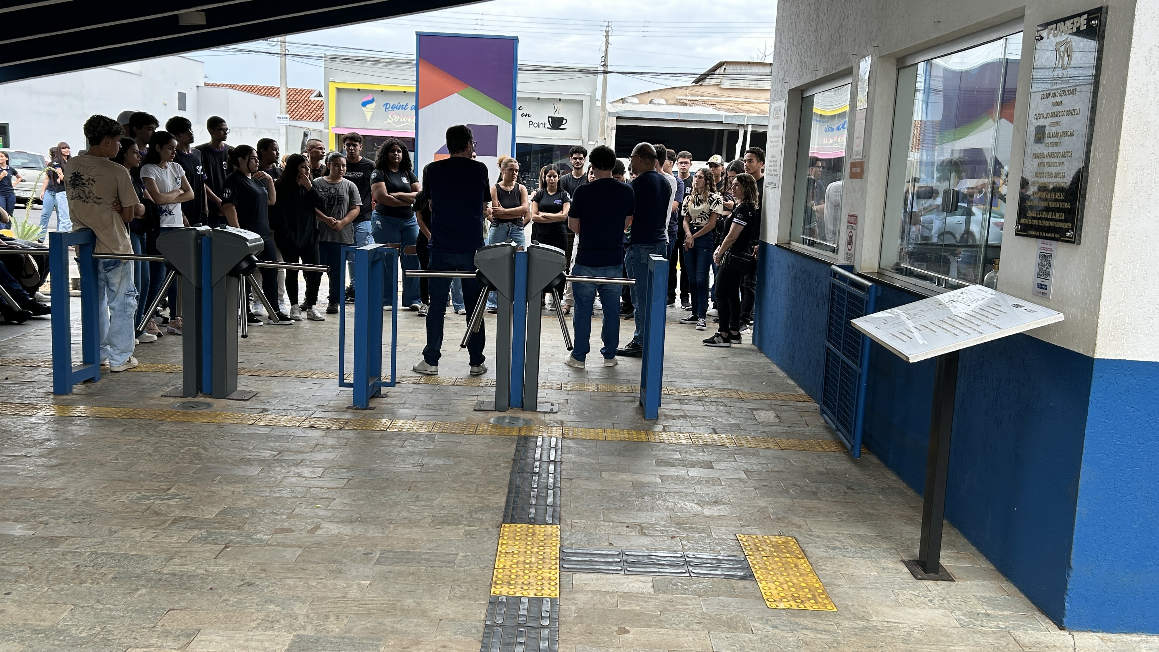 Imagem da notícia FUNEPE movimenta escolas públicas e privadas da região com evento Feira de Profissões 2024