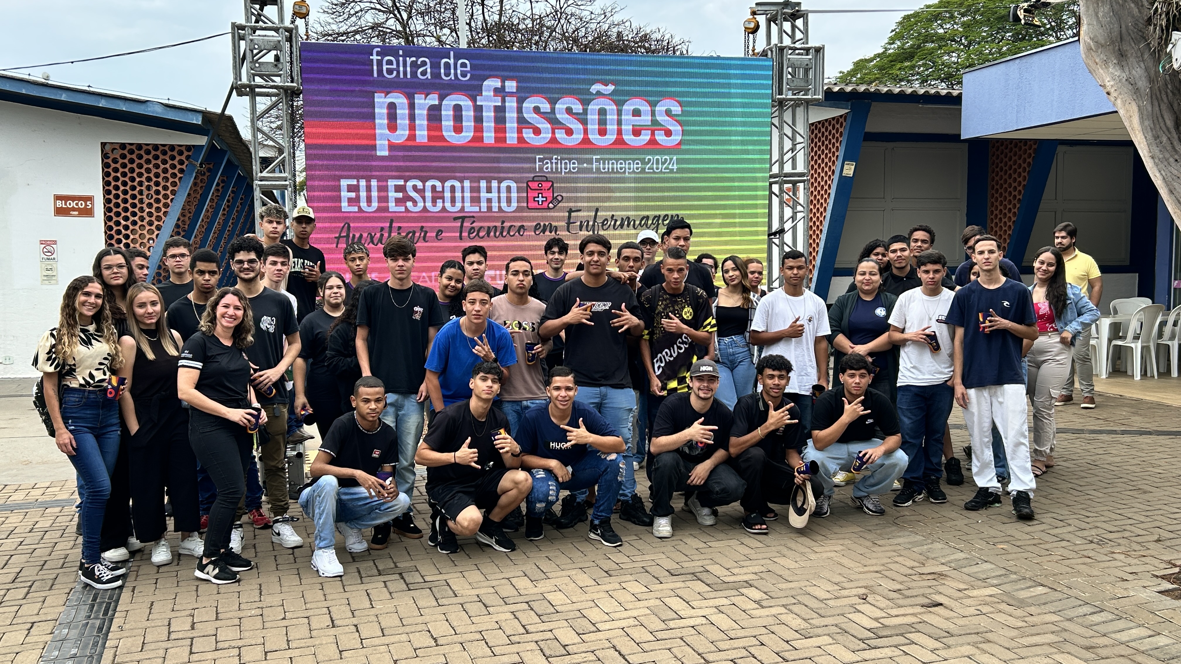 Imagem da notícia FUNEPE movimenta escolas públicas e privadas da região com evento Feira de Profissões 2024
