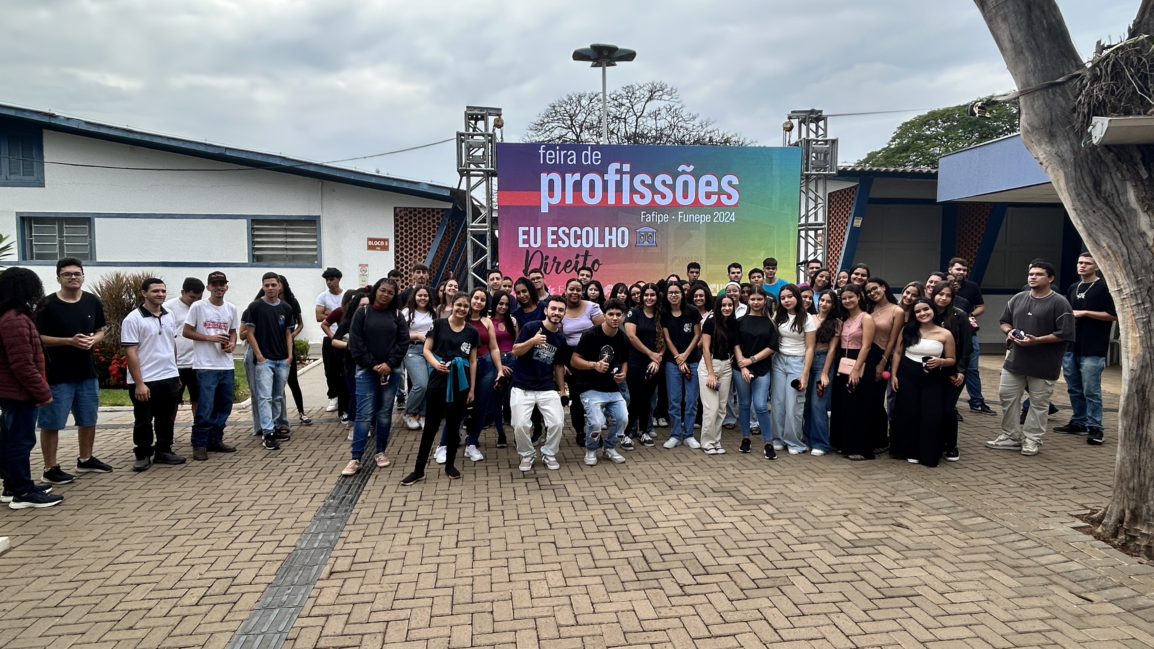 Imagem da notícia FUNEPE movimenta escolas públicas e privadas da região com evento Feira de Profissões 2024