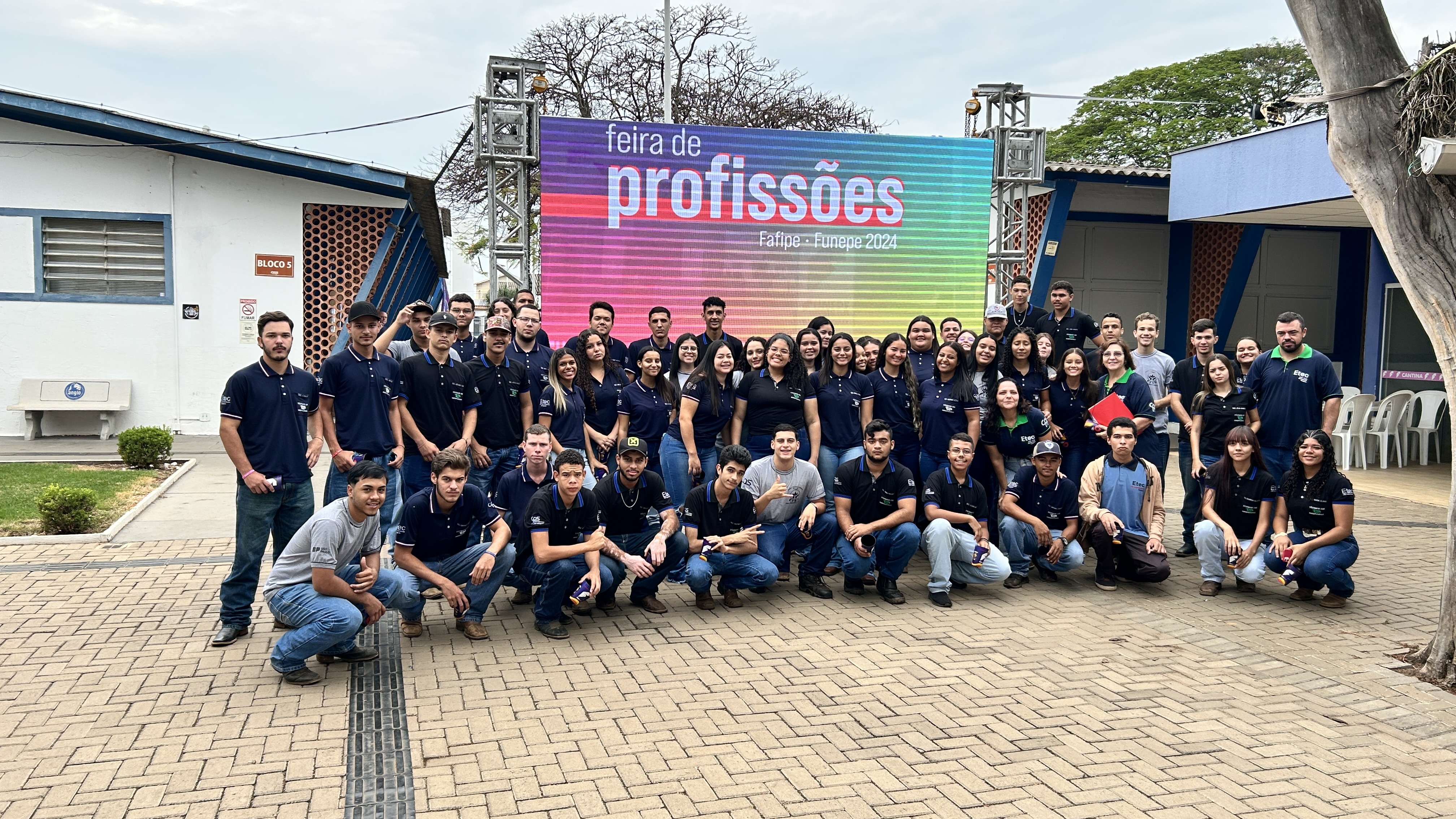 Imagem da notícia FUNEPE movimenta escolas públicas e privadas da região com evento Feira de Profissões 2024