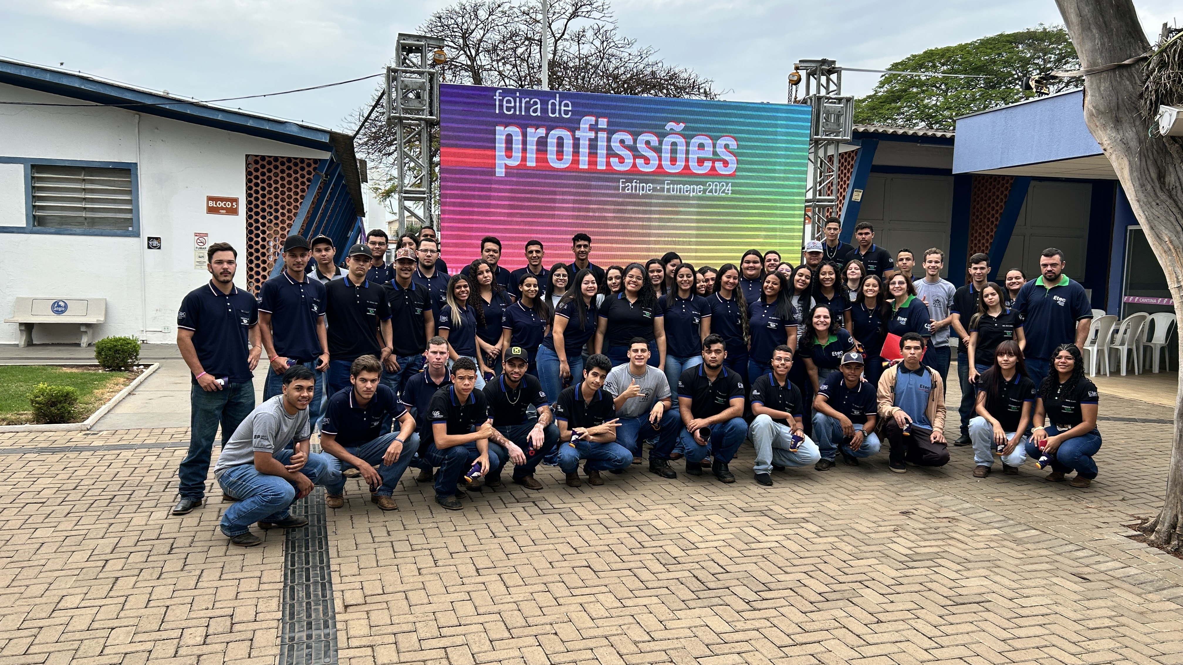 Imagem da notícia FUNEPE movimenta escolas públicas e privadas da região com evento Feira de Profissões 2024