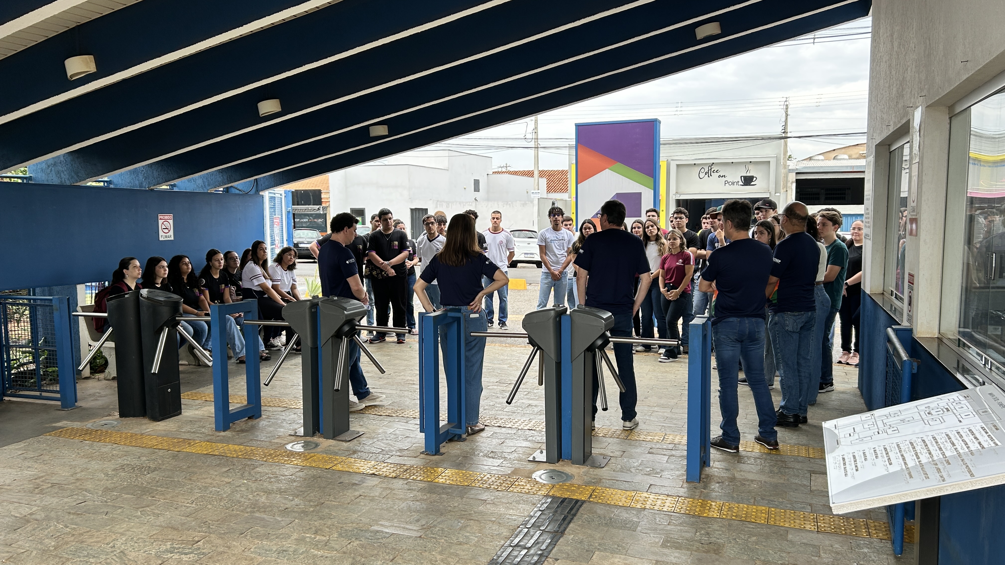 Imagem da notícia FUNEPE movimenta escolas públicas e privadas da região com evento Feira de Profissões 2024