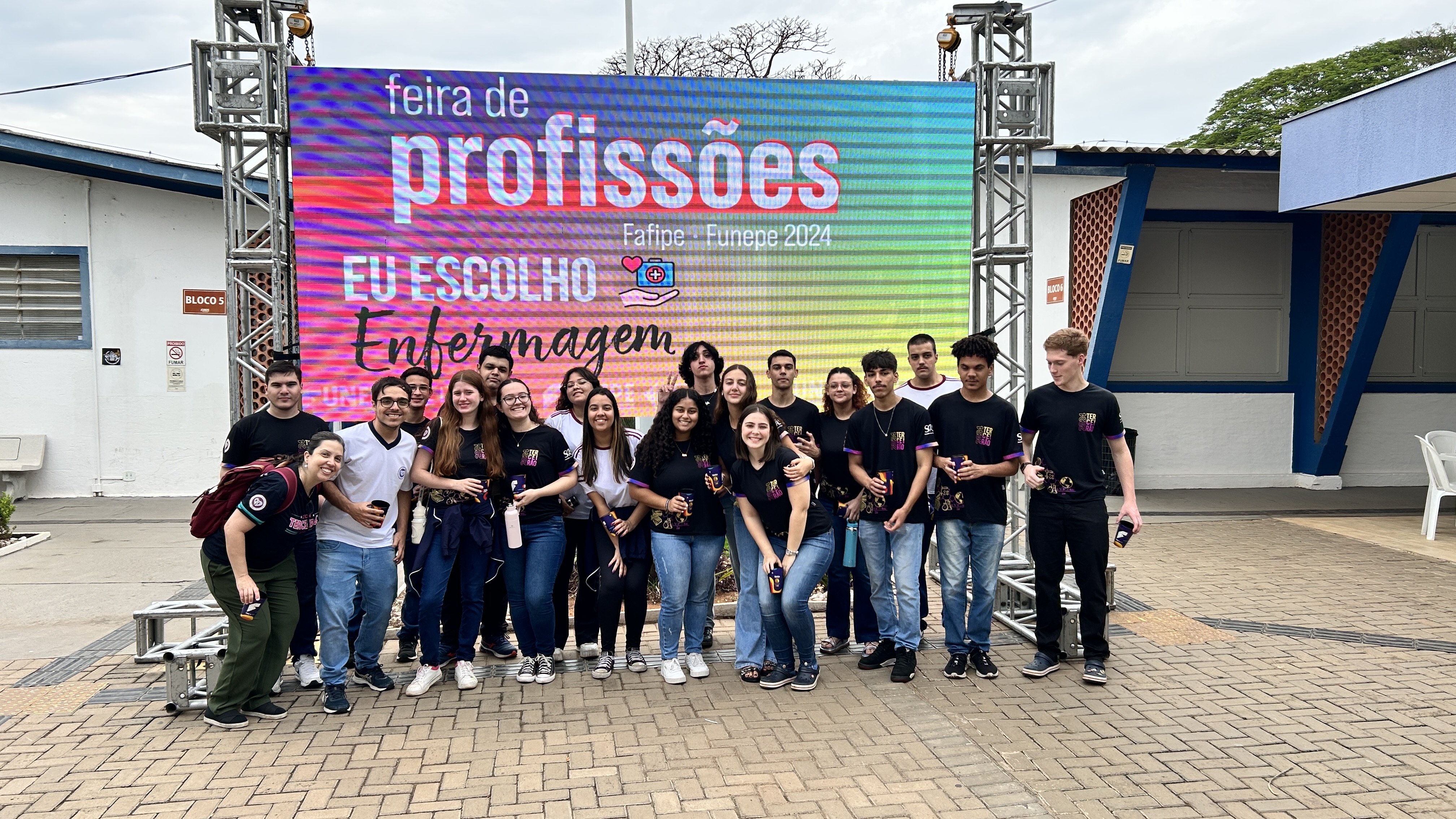 Imagem da notícia FUNEPE movimenta escolas públicas e privadas da região com evento Feira de Profissões 2024