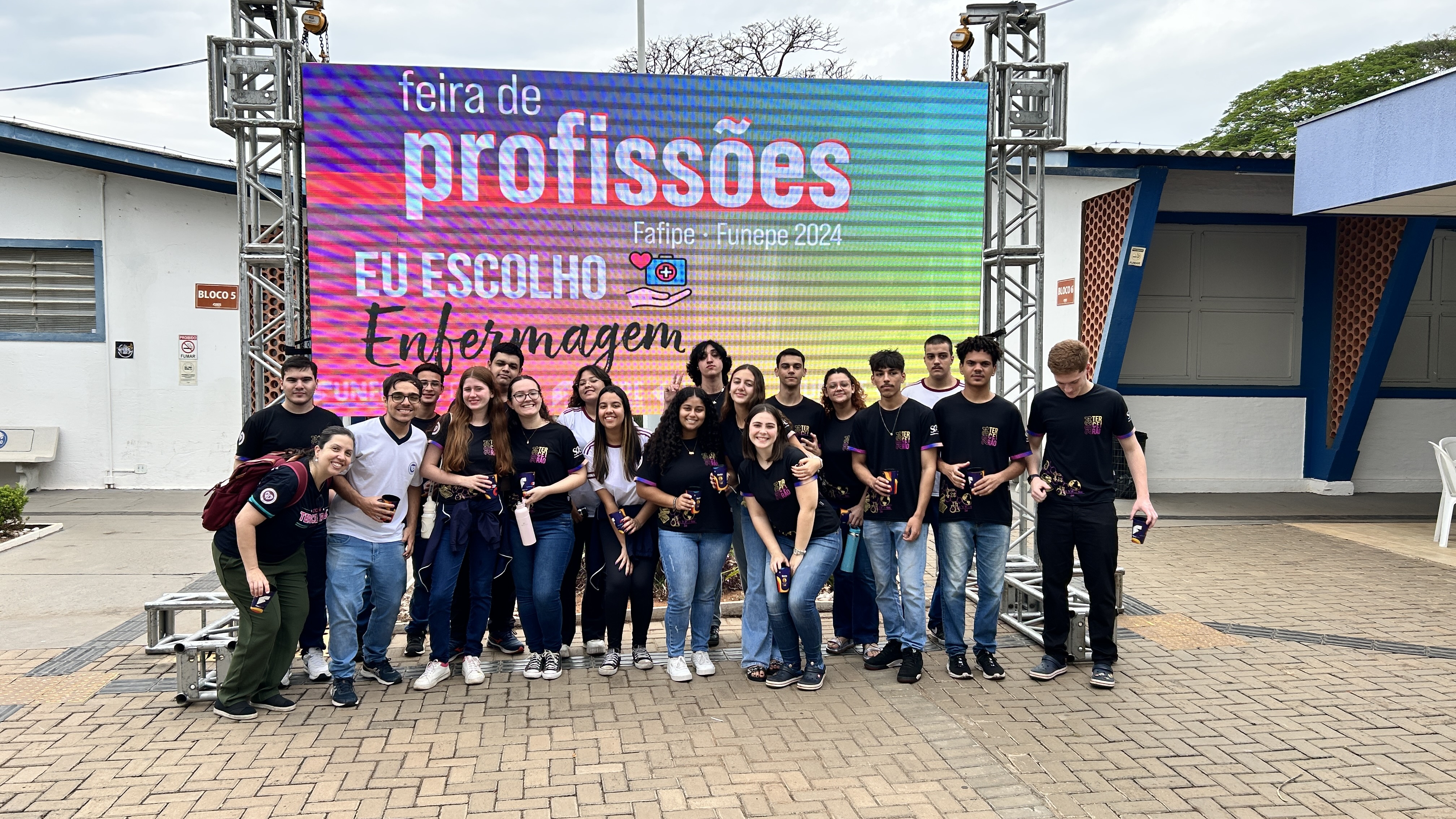 Imagem da notícia FUNEPE movimenta escolas públicas e privadas da região com evento Feira de Profissões 2024