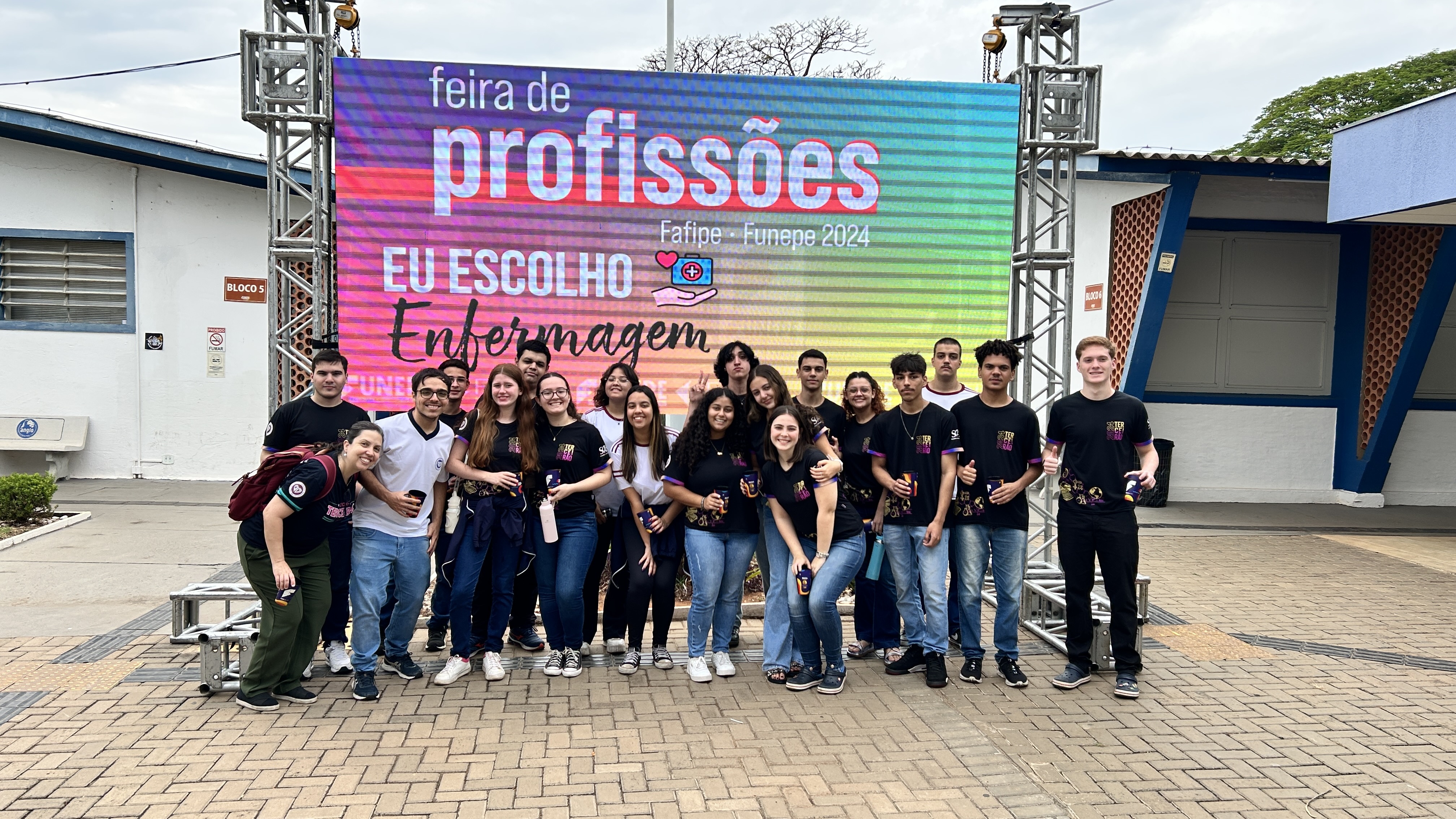 Imagem da notícia FUNEPE movimenta escolas públicas e privadas da região com evento Feira de Profissões 2024