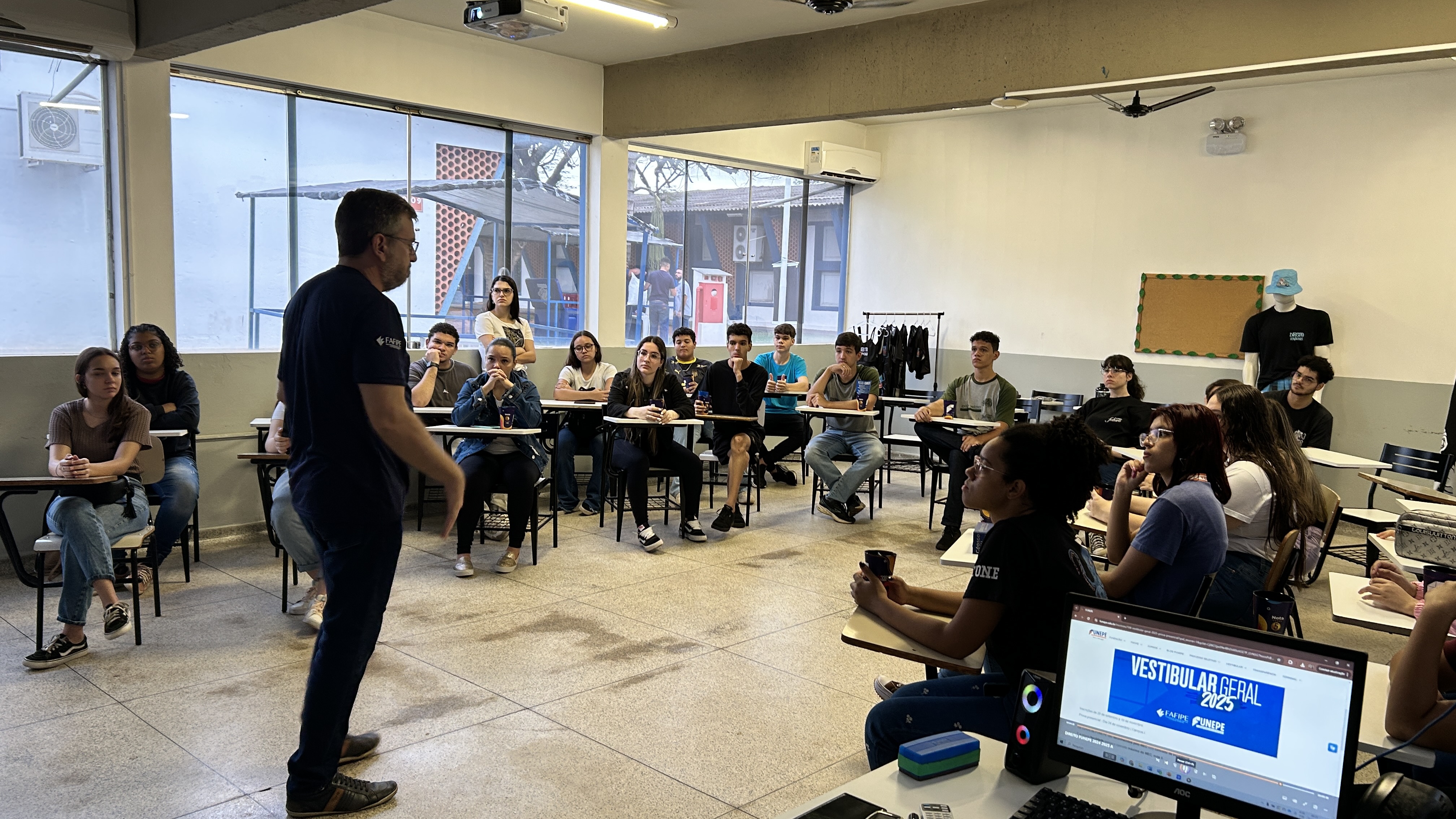 Imagem da notícia FUNEPE movimenta escolas públicas e privadas da região com evento Feira de Profissões 2024