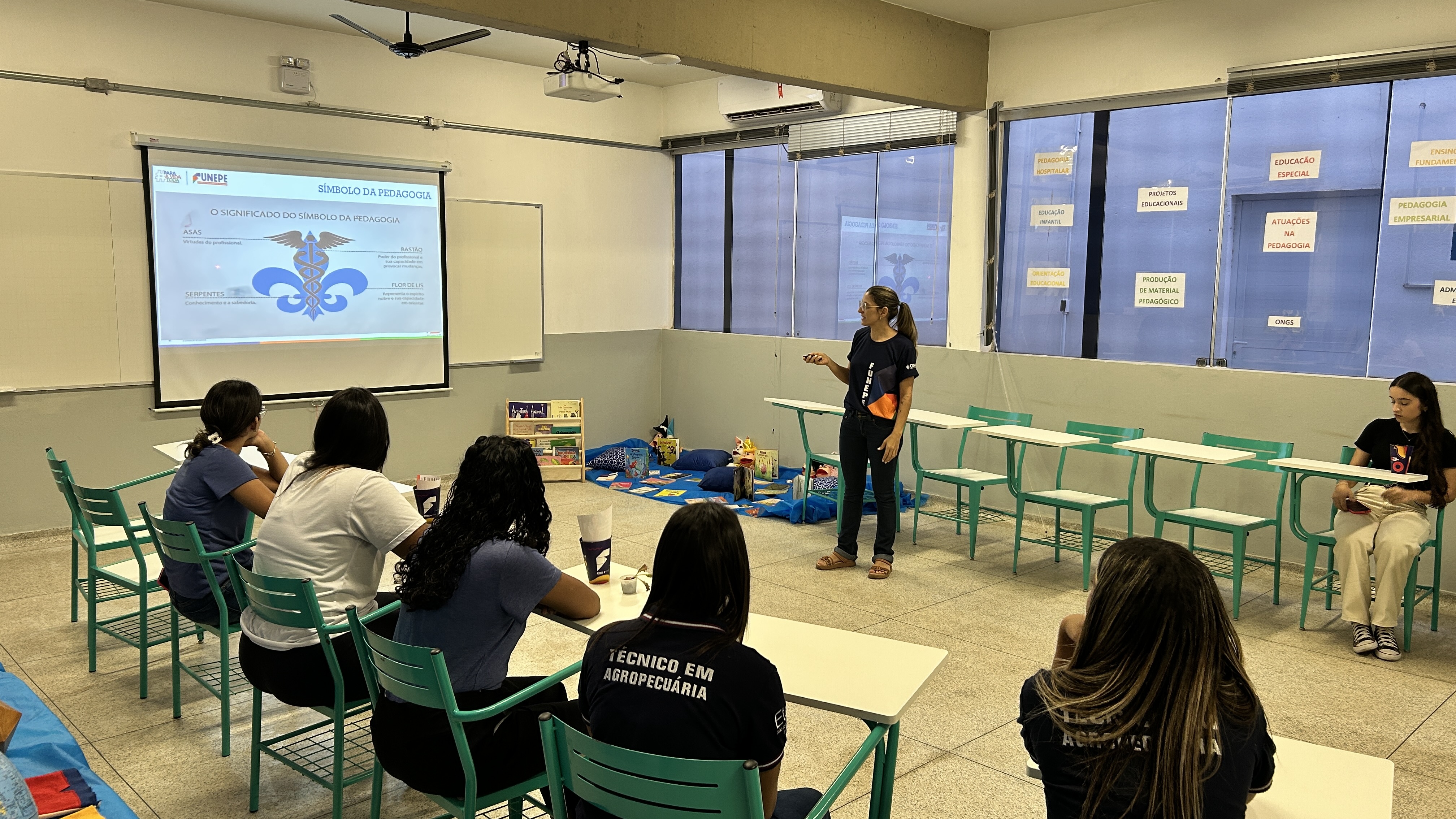 Imagem da notícia FUNEPE movimenta escolas públicas e privadas da região com evento Feira de Profissões 2024