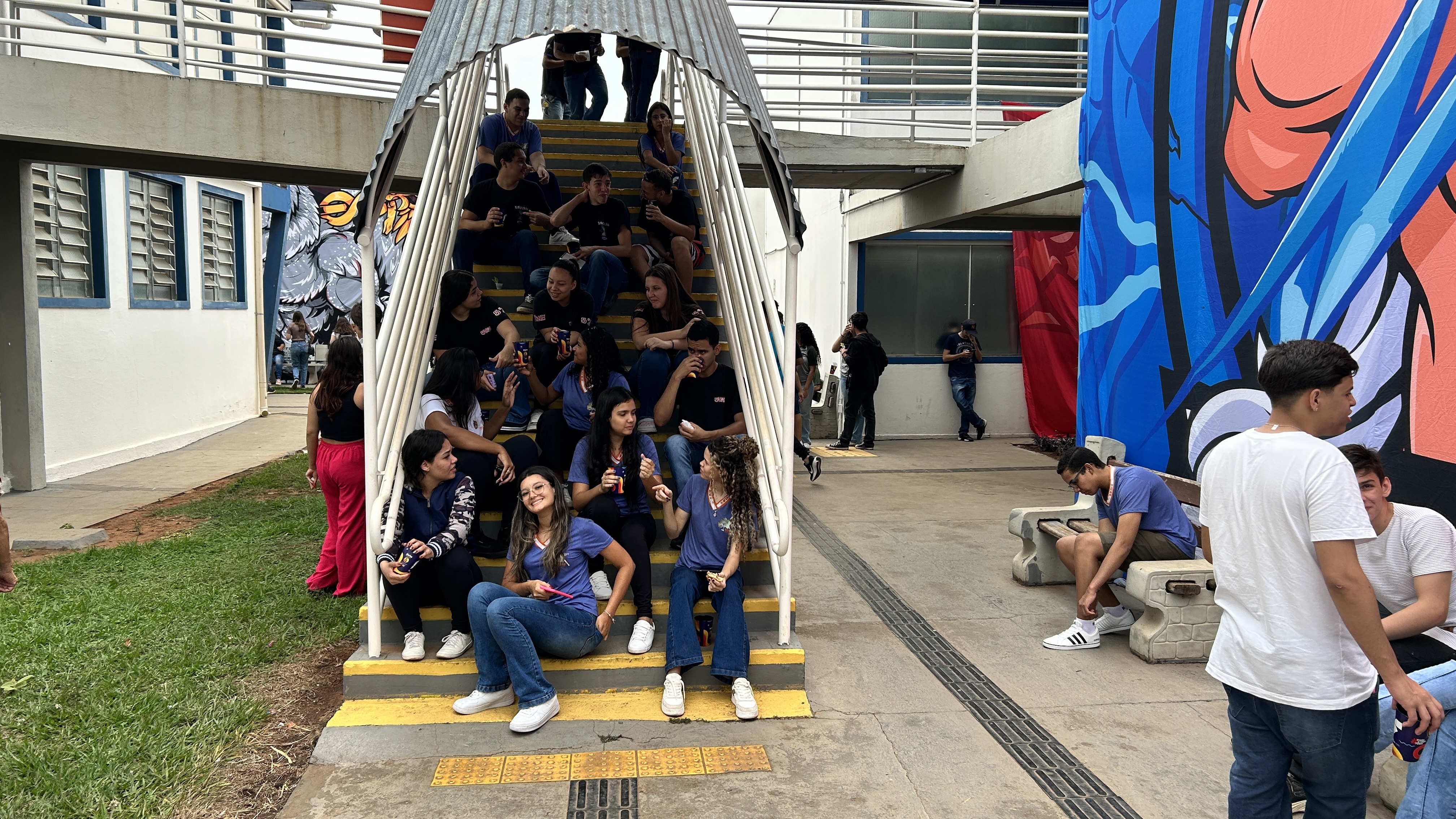 Imagem da notícia FUNEPE movimenta escolas públicas e privadas da região com evento Feira de Profissões 2024