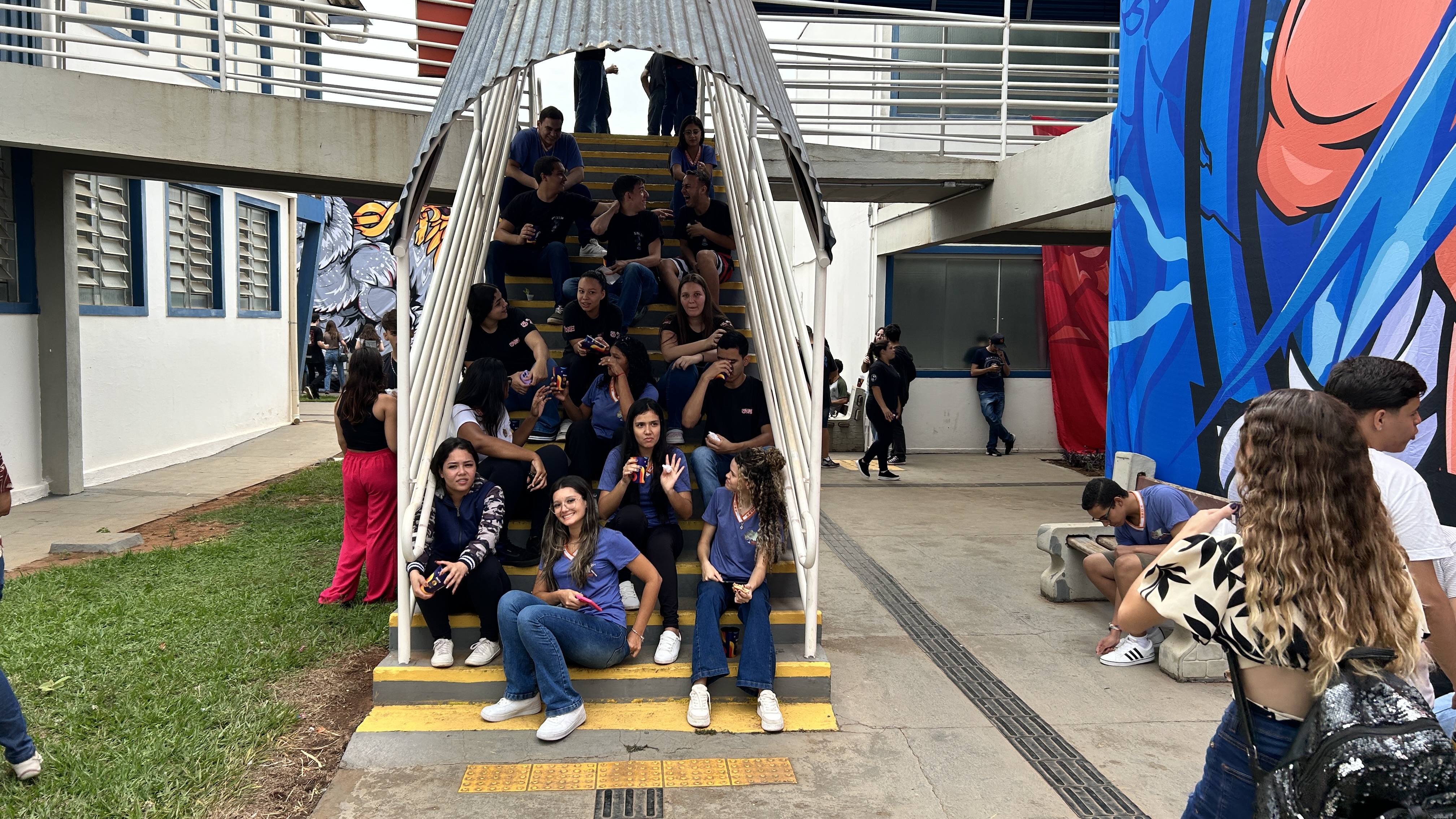 Imagem da notícia FUNEPE movimenta escolas públicas e privadas da região com evento Feira de Profissões 2024