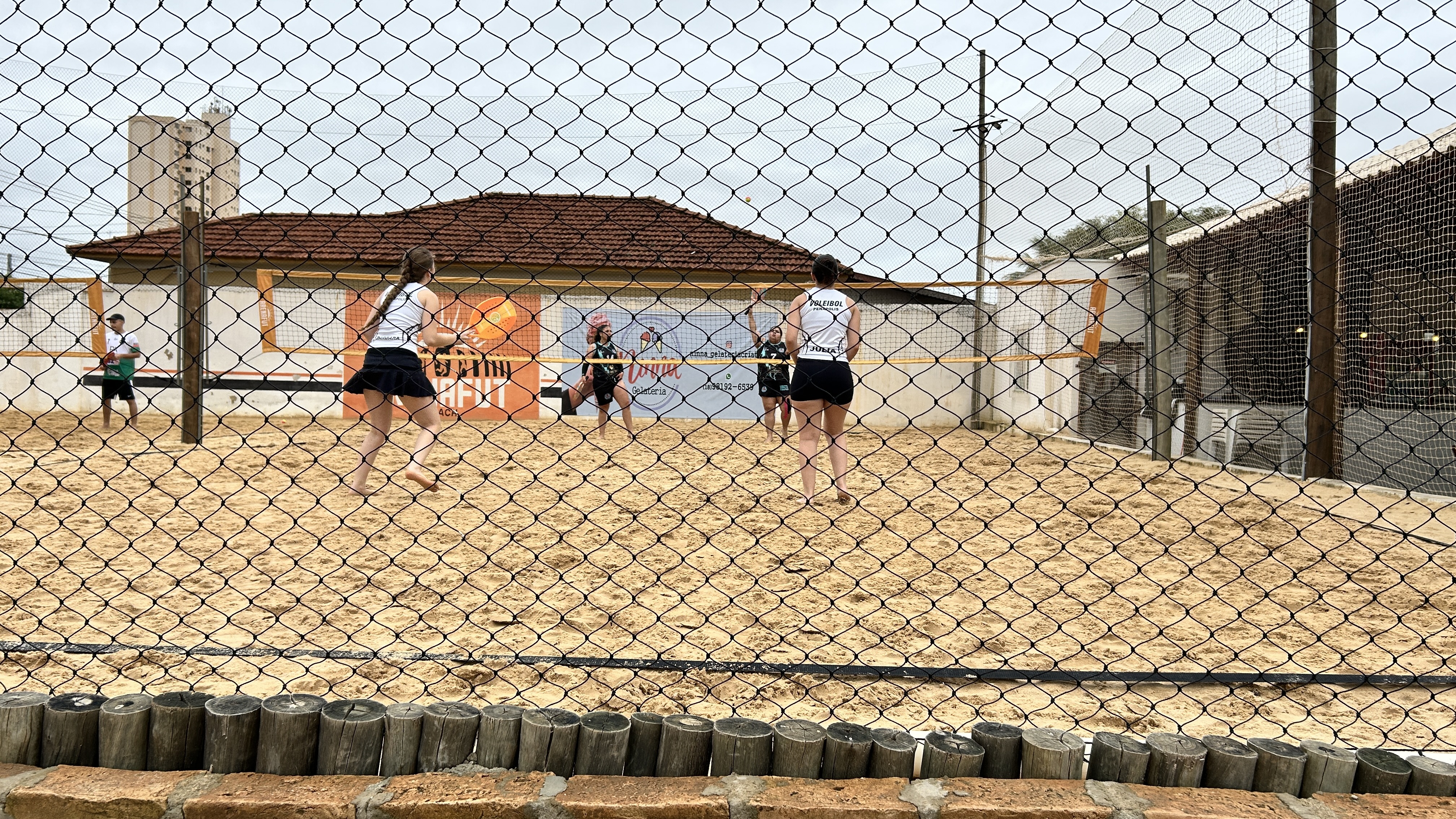 Imagem da notícia Confira o álbum de fotos do 4º dia de jogos do CAFU