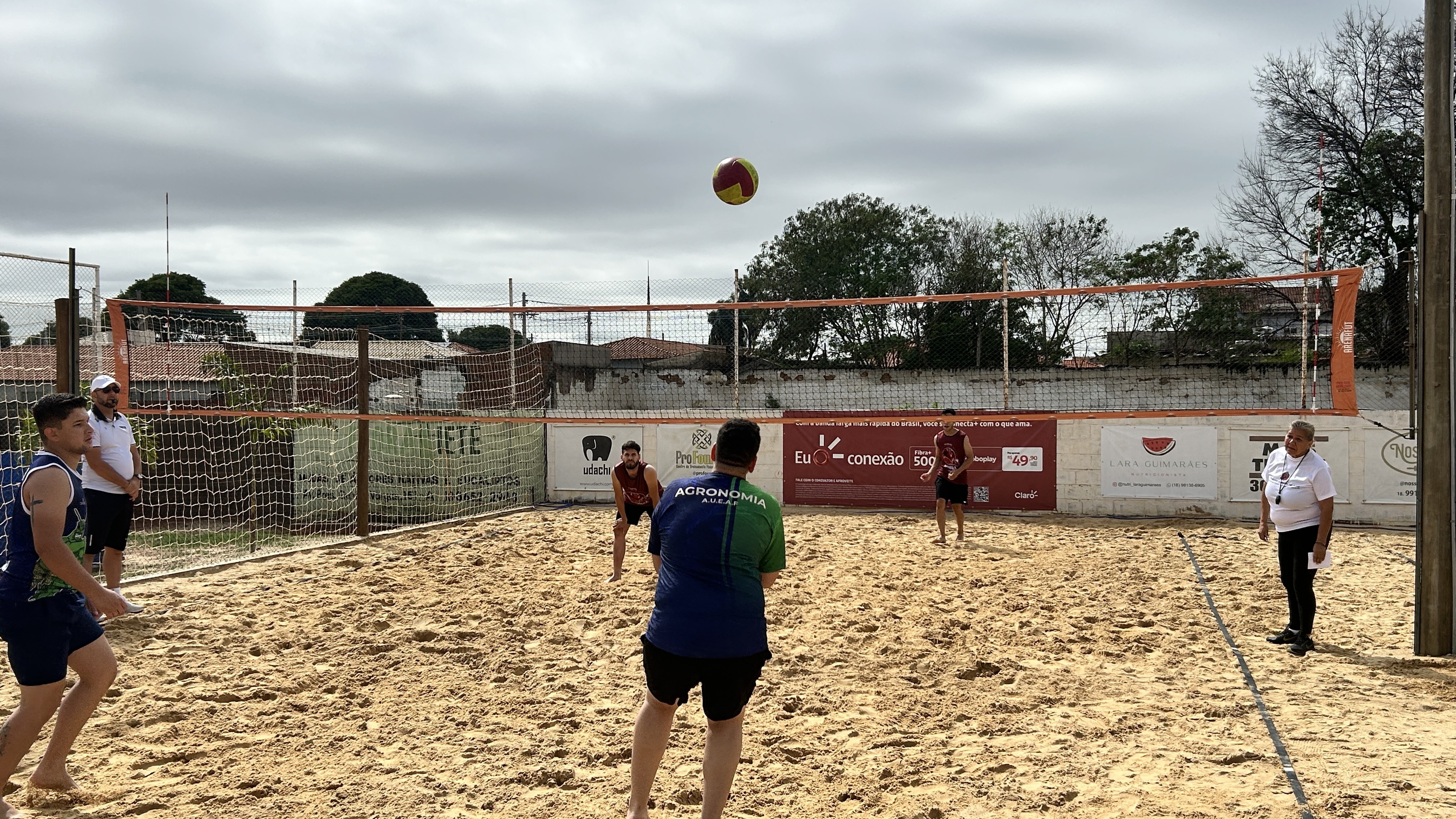 Imagem da notícia Confira o álbum de fotos do 4º dia de jogos do CAFU