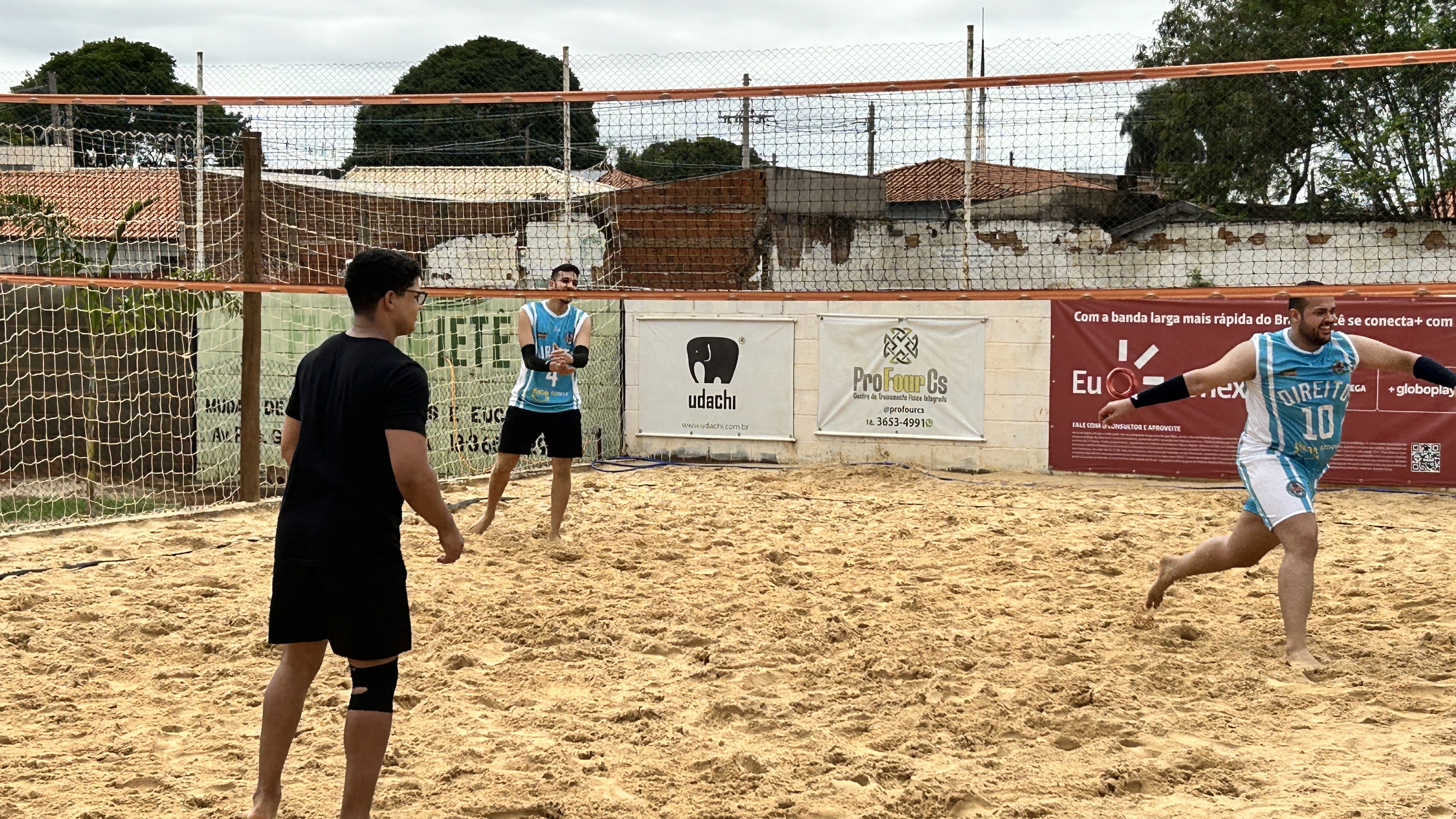 Imagem da notícia Confira o álbum de fotos do 4º dia de jogos do CAFU