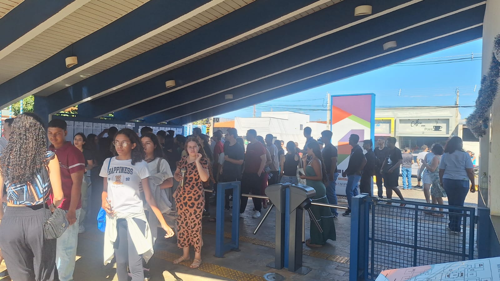 Imagem da notícia Vestibular da FUNEPE reúne candidatos de Penápolis e região no Campus I
