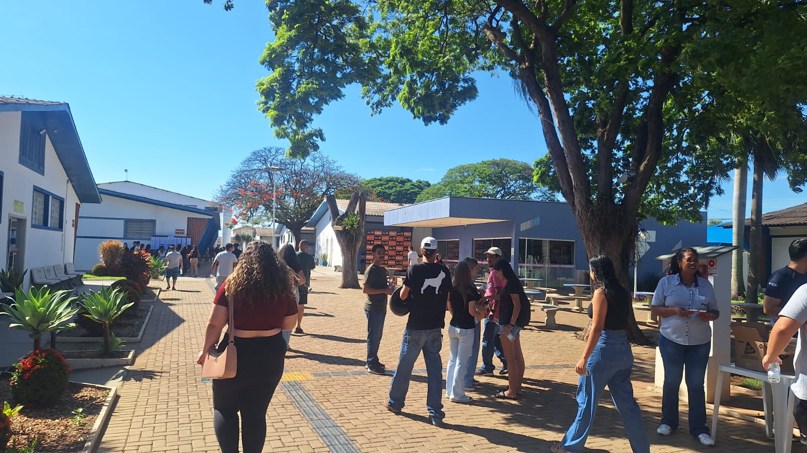 Imagem da notícia Vestibular da FUNEPE reúne candidatos de Penápolis e região no Campus I