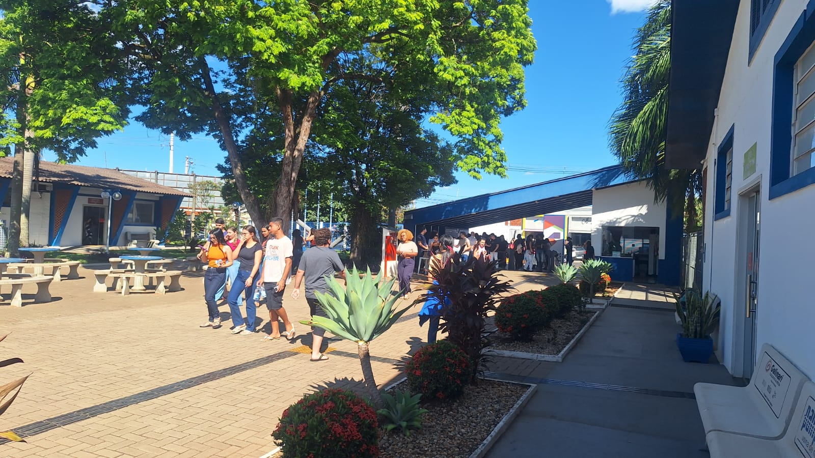 Imagem da notícia Vestibular da FUNEPE reúne candidatos de Penápolis e região no Campus I