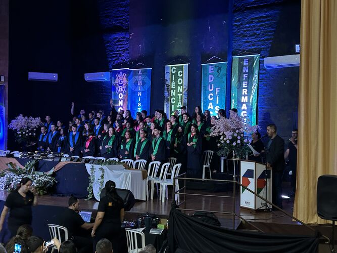 Imagem da notícia FUNEPE celebra festivas de colações de grau turmas 2024