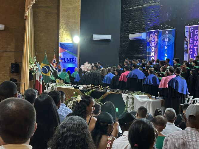 Imagem da notícia FUNEPE celebra festivas de colações de grau turmas 2024