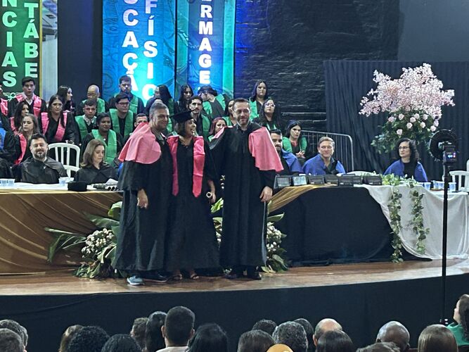 Imagem da notícia FUNEPE celebra festivas de colações de grau turmas 2024