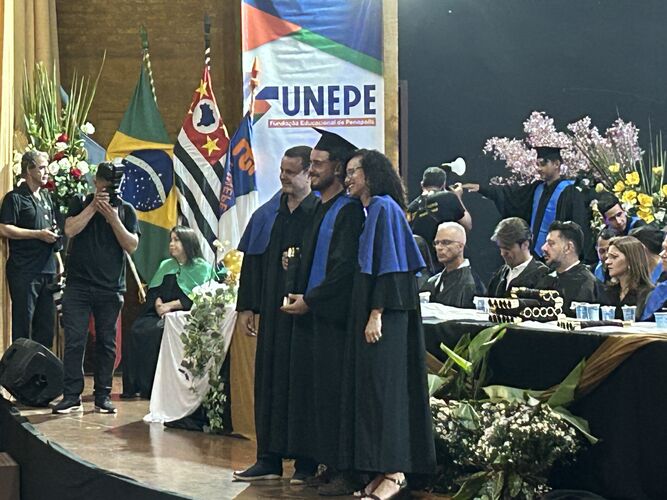 Imagem da notícia FUNEPE celebra festivas de colações de grau turmas 2024