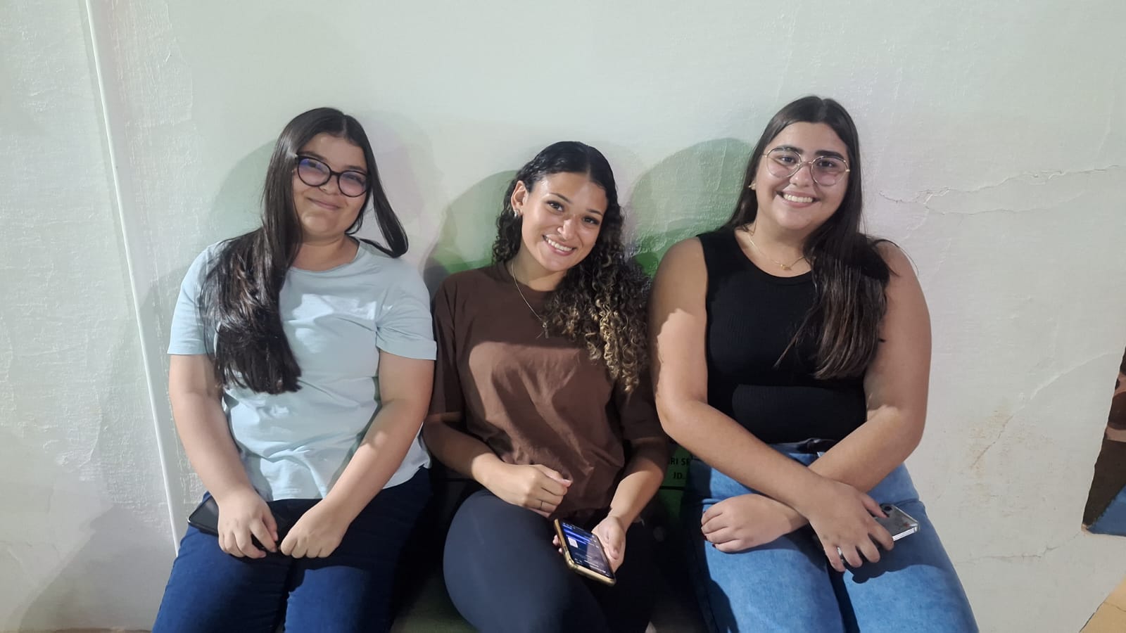 Imagem da notícia Show de volta às aulas da FUNEPE anima o Campus I com a dupla Evandro e Juninho