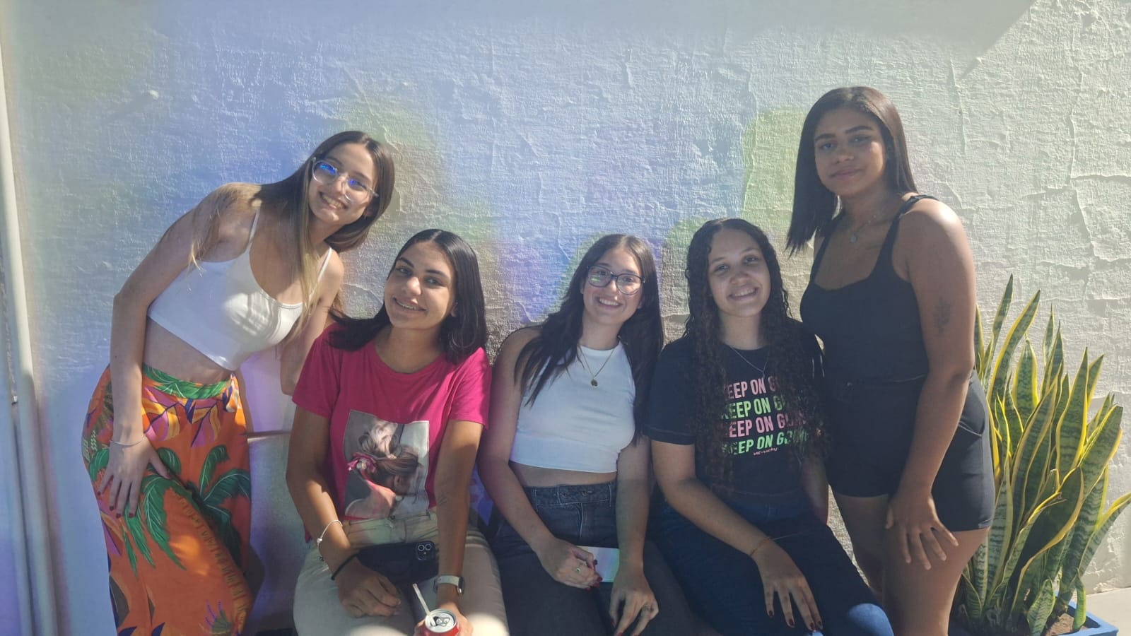 Imagem da notícia Show de volta às aulas da FUNEPE anima o Campus I com a dupla Evandro e Juninho