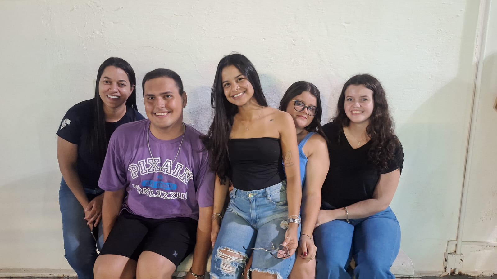 Imagem da notícia Show de volta às aulas da FUNEPE anima o Campus I com a dupla Evandro e Juninho