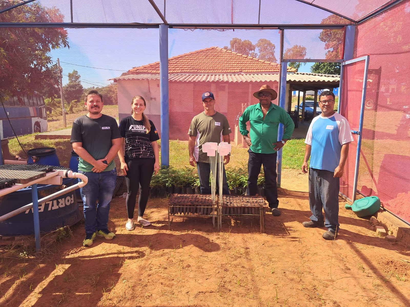 Imagem da notícia Doação de 140 Mudas de Jacarandá-Mimoso Beneficia Consórcio Ribeirão Lajeado