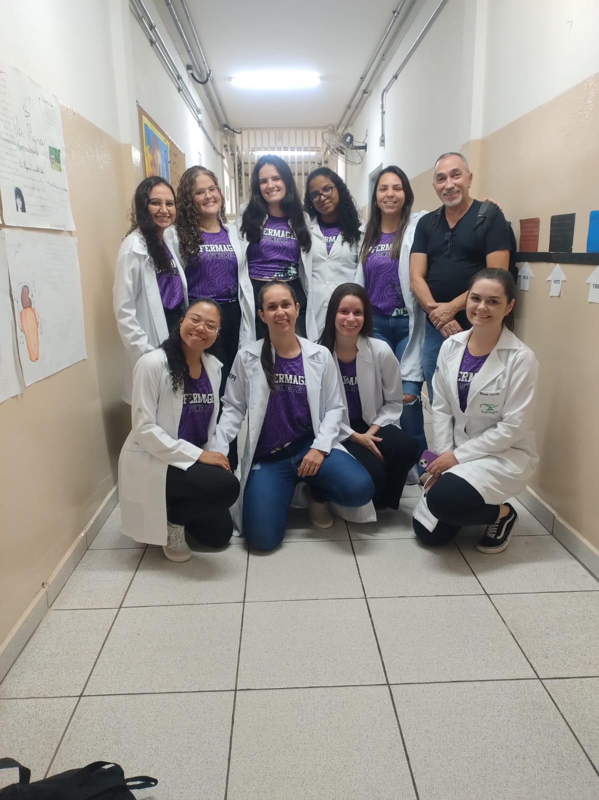 Estudantes de Enfermagem realizam ação educativa na EE Profª Joana Helena de Castilho Marques