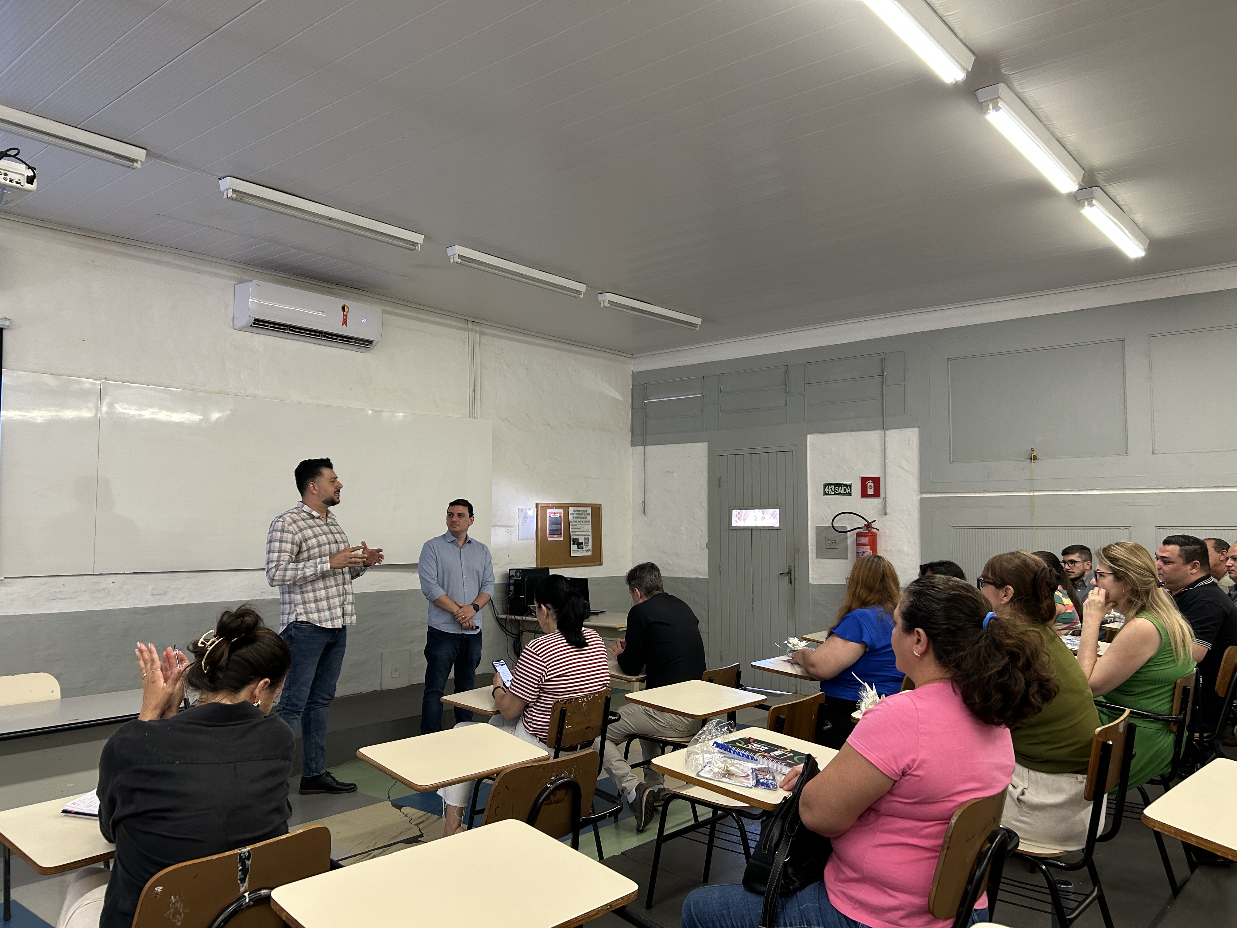 Imagem da notícia FUNEPE lança 9ª edição do Programa de Bolsas Aluno 10